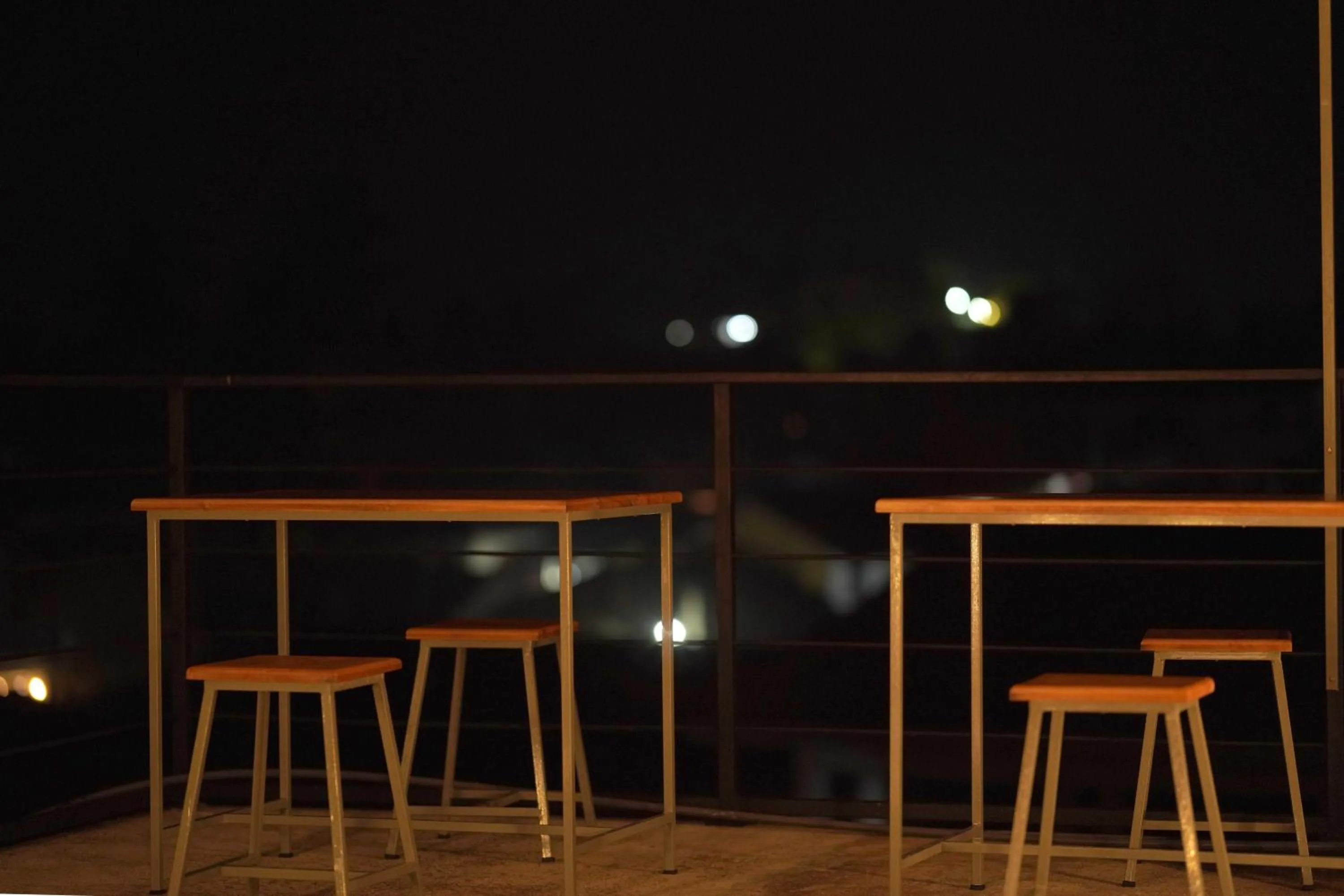 Restaurant/places to eat in Temple Tree