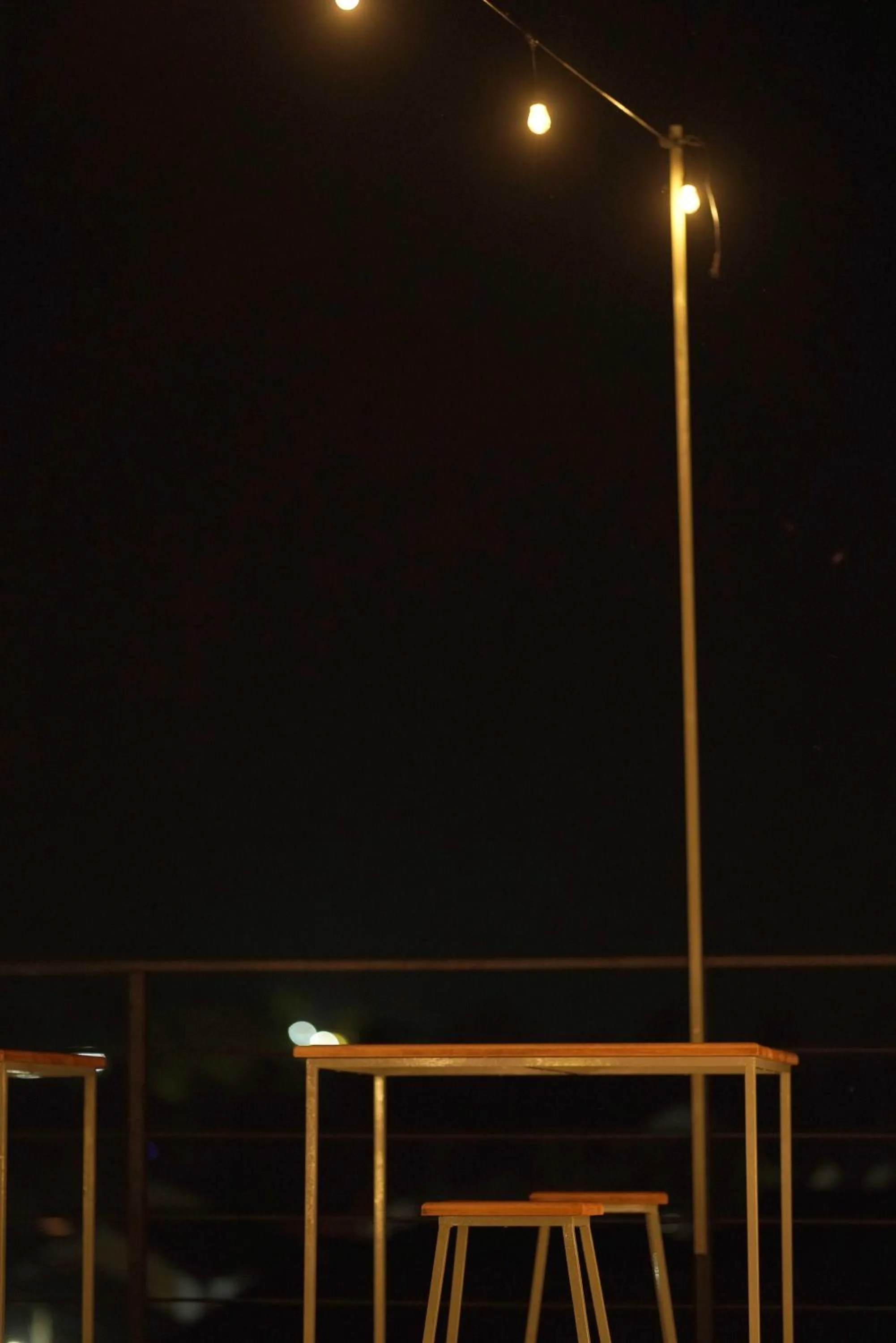 Restaurant/places to eat in Temple Tree