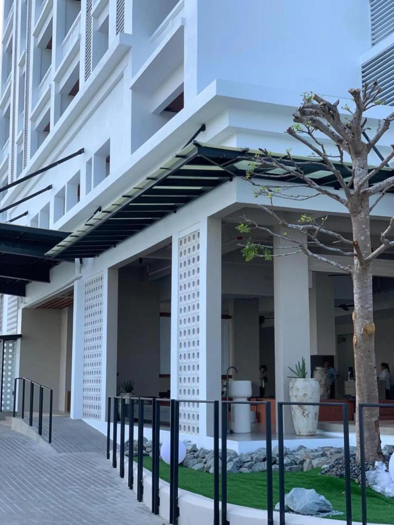 Property building in Blanco Apartment Hotel