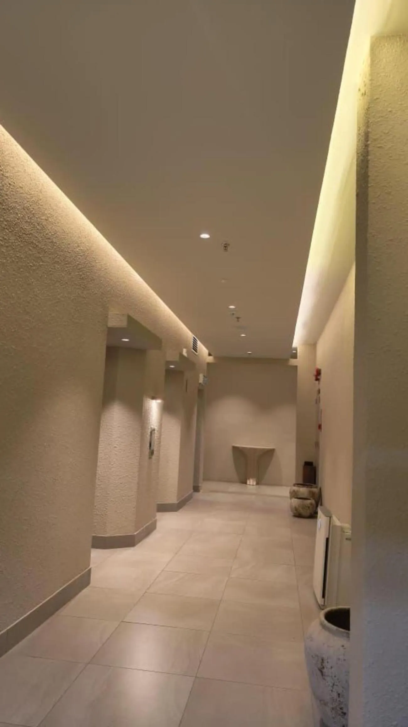 Area and facilities in Blanco Apartment Hotel