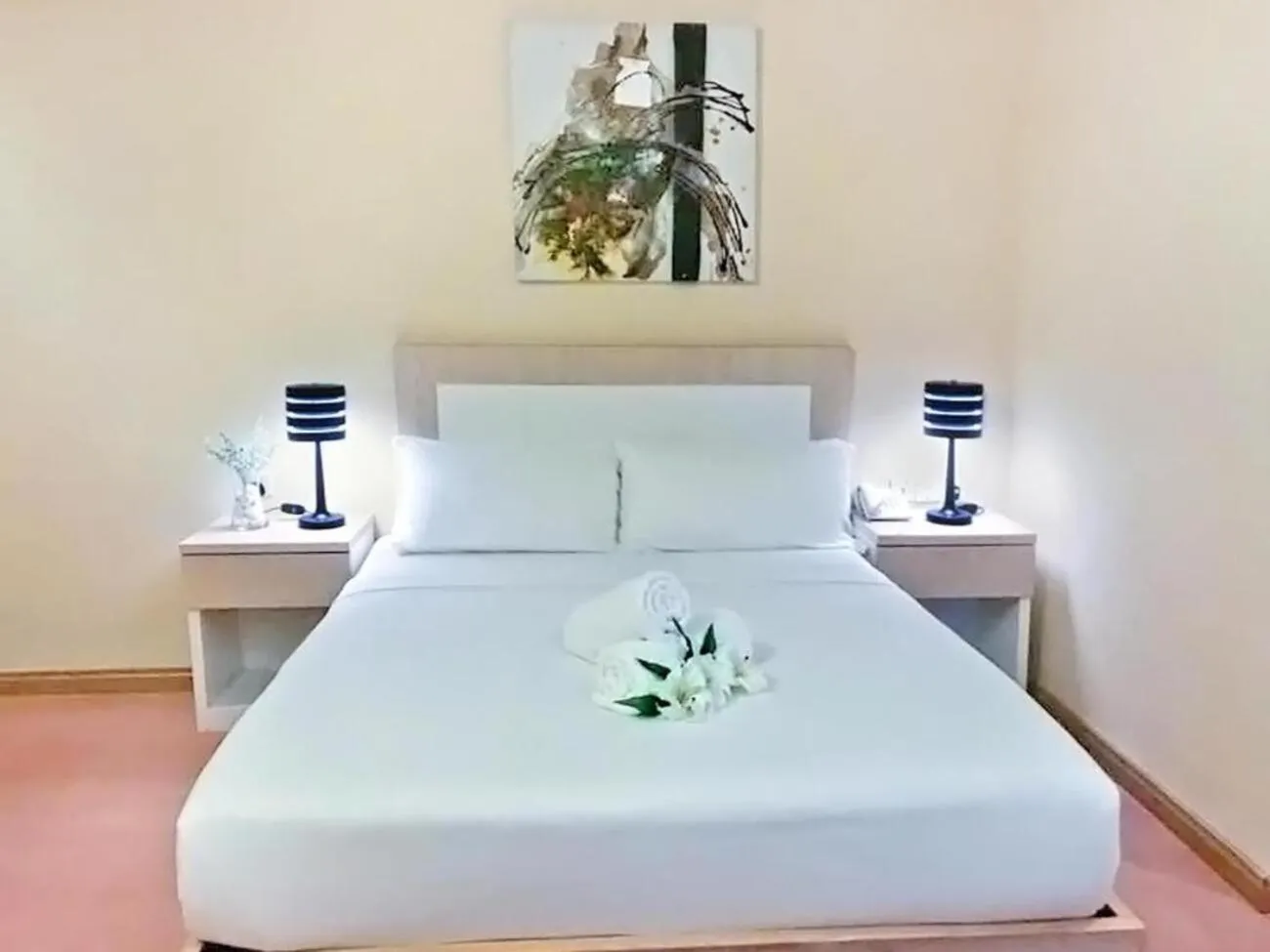 Bed in Blanco Apartment Hotel