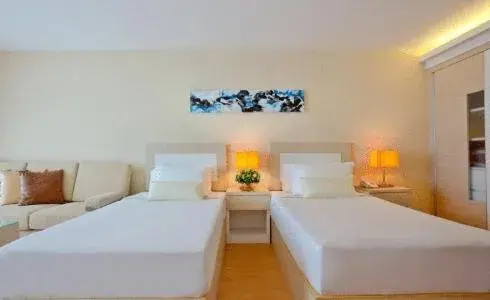 Deluxe Twin Room in Jinhold Apartment Hotel Deluxe Twin Room in Jinhold Apartment Hotel