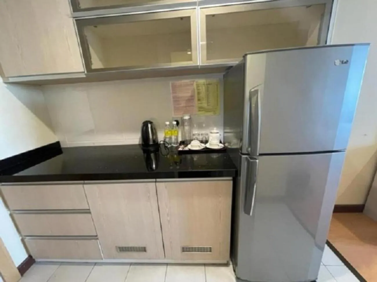 Kitchen or kitchenette in Blanco Apartment Hotel