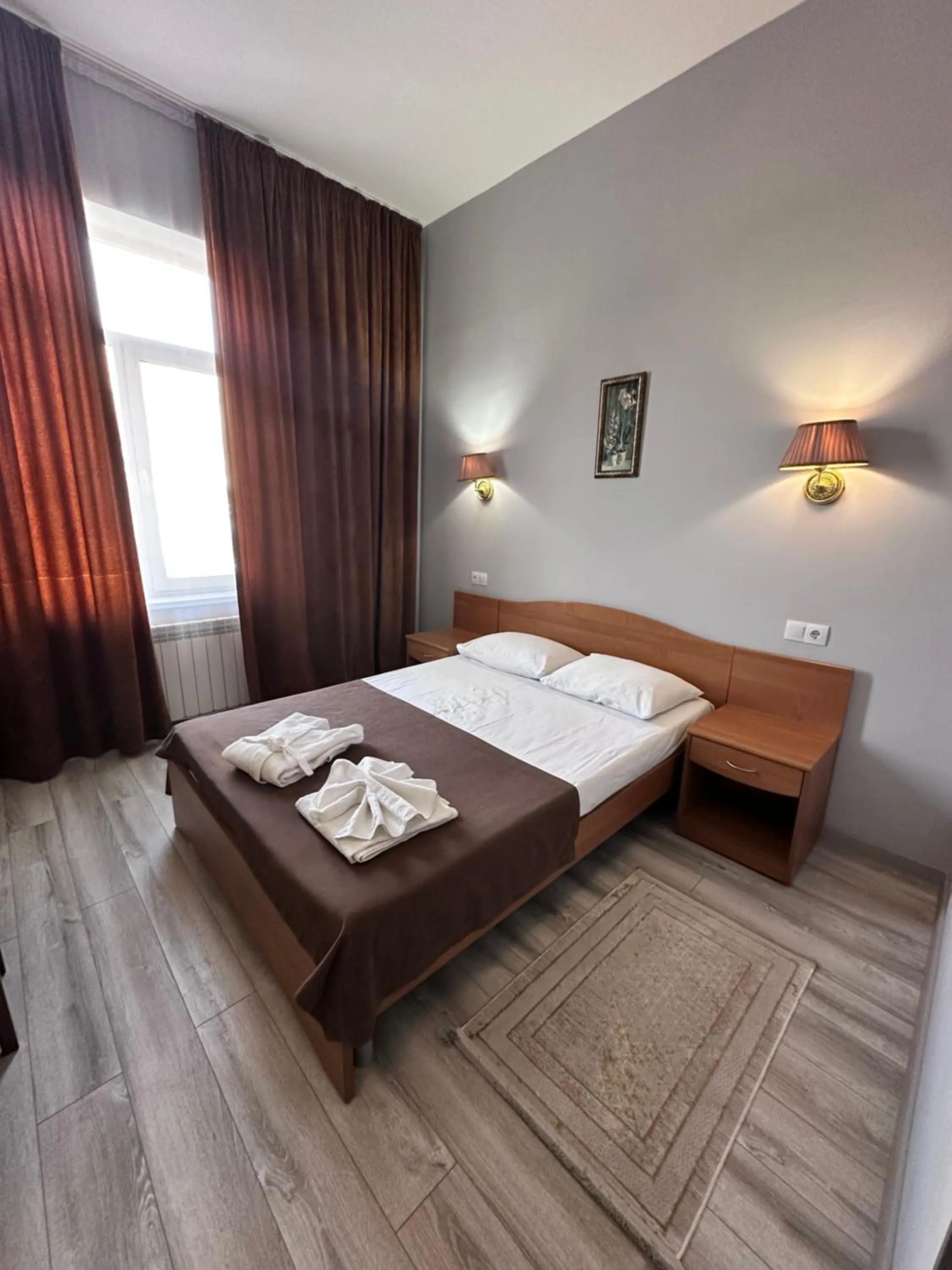 Bed in Victoria Palace