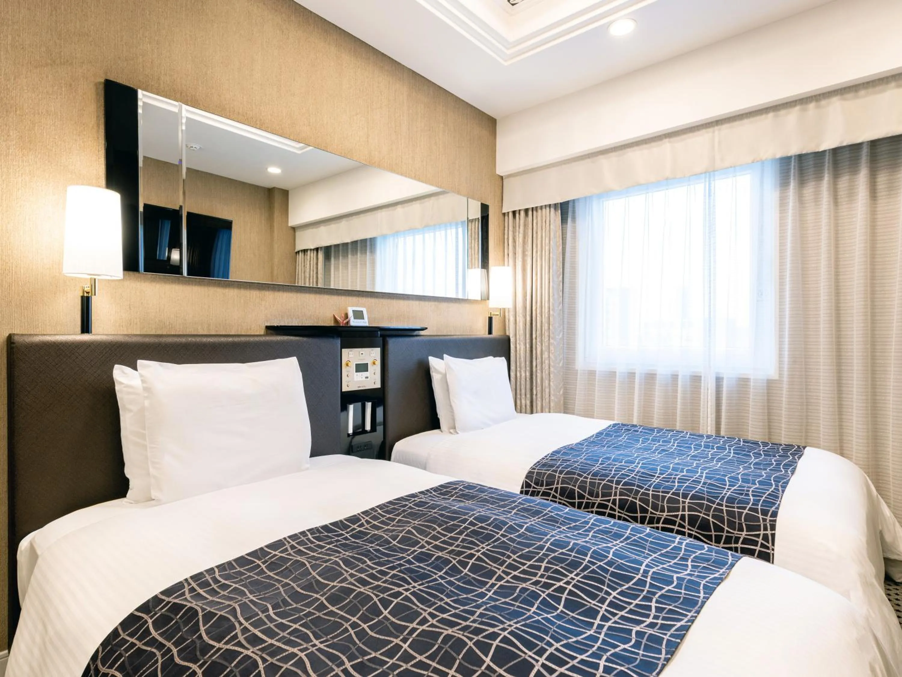 Photo of the whole room, Bed in APA Hotel Higashi Umeda Minami Morimachi Ekimae