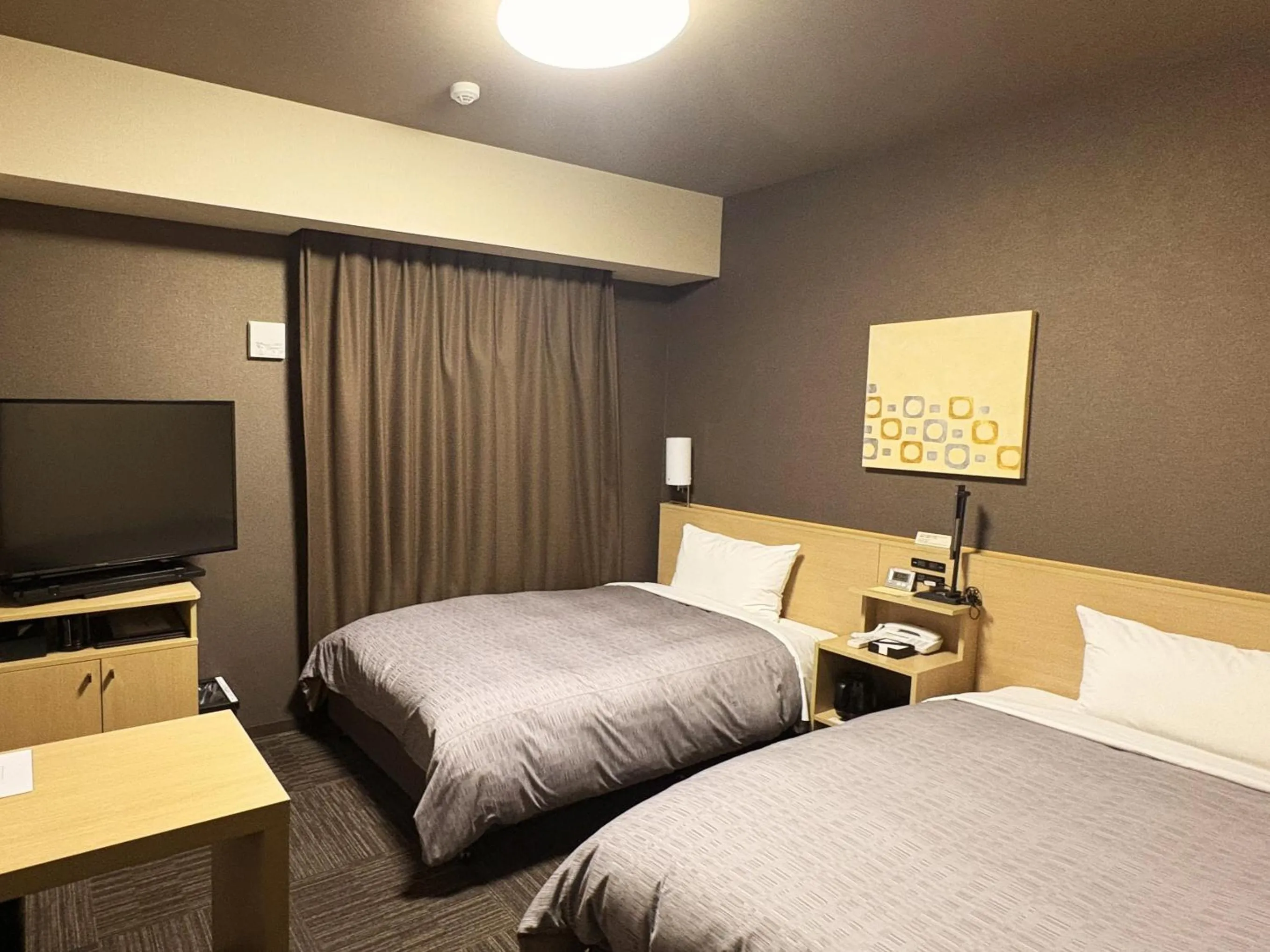 Twin Room - single occupancy - Smoking in Hotel Route-inn Utsunomiya Yuinomori -Lightline Yuinomori Nishi Ekimae-