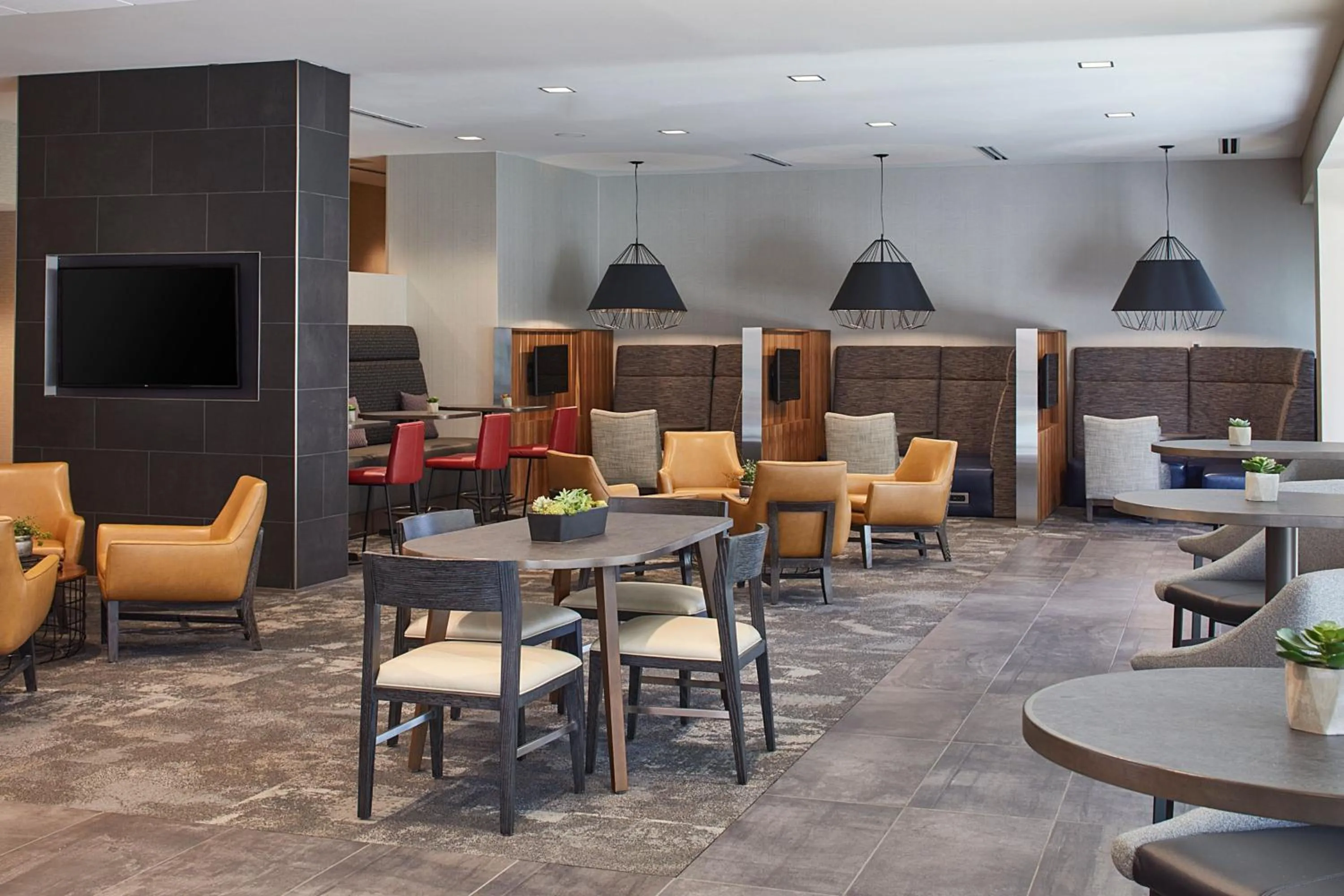 Lobby or reception in Courtyard by Marriott Minneapolis West
