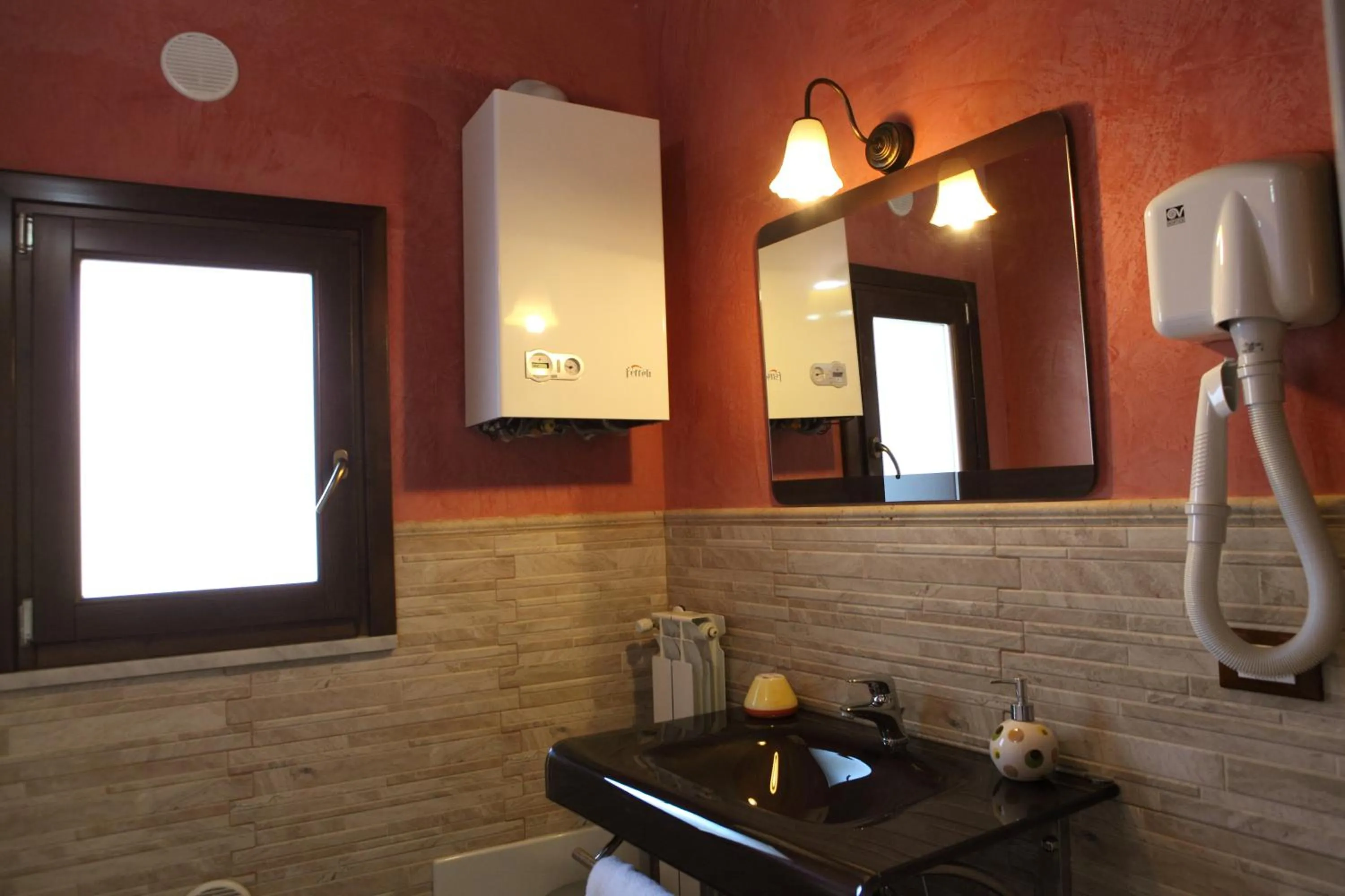 Bathroom in Jardin De France