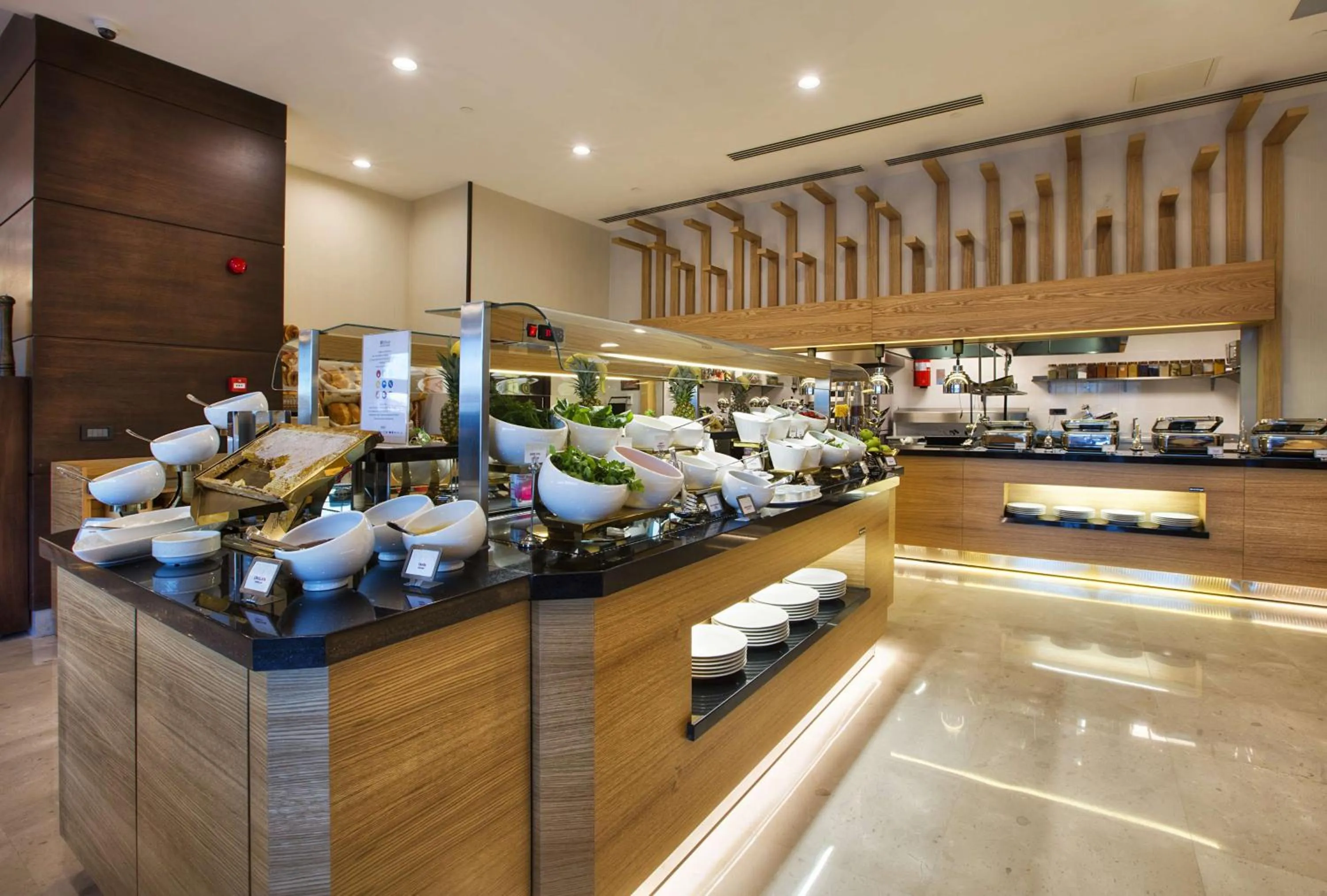 Restaurant/places to eat in Hilton Garden Inn Isparta