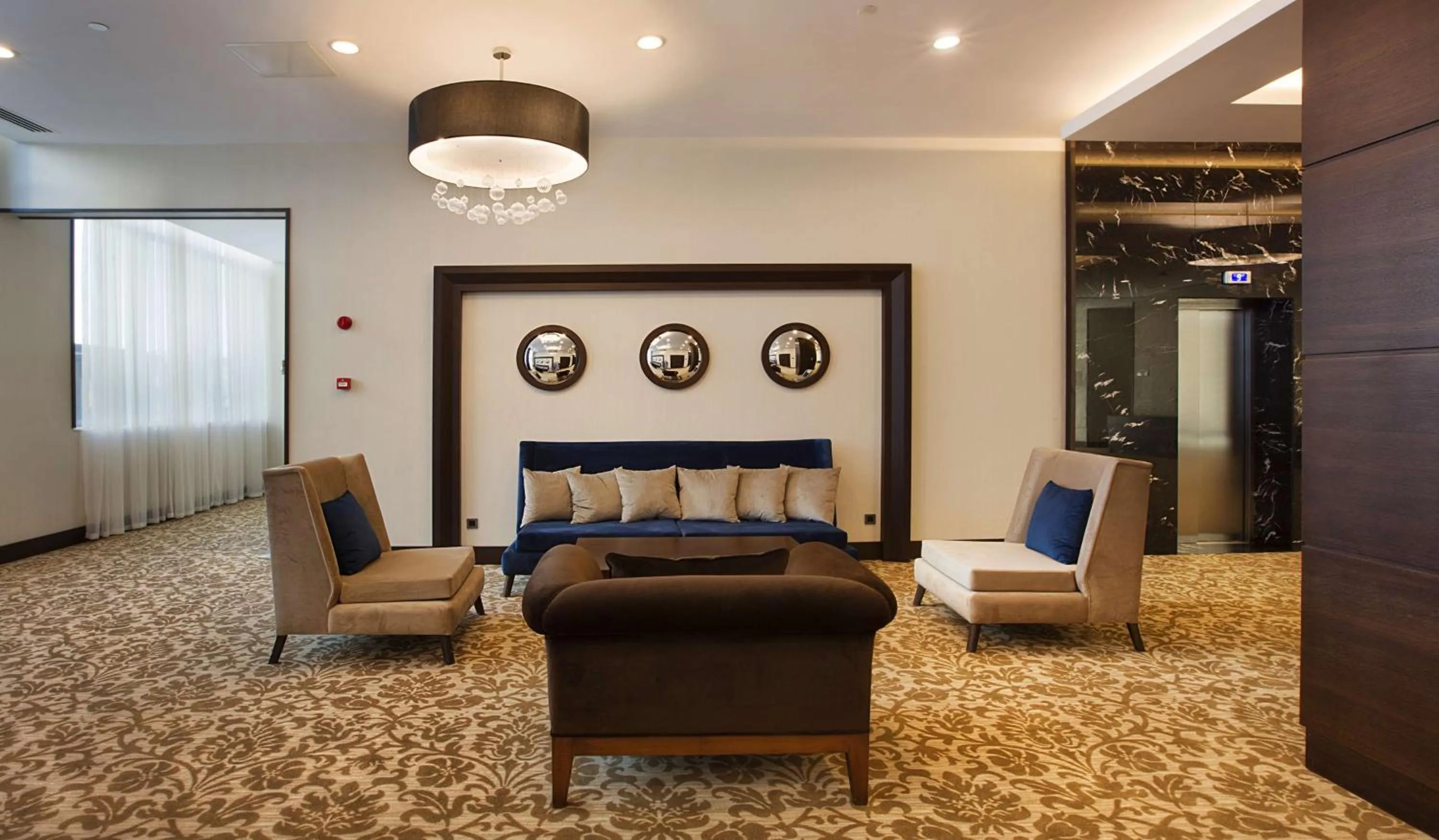 Lobby or reception in Hilton Garden Inn Isparta