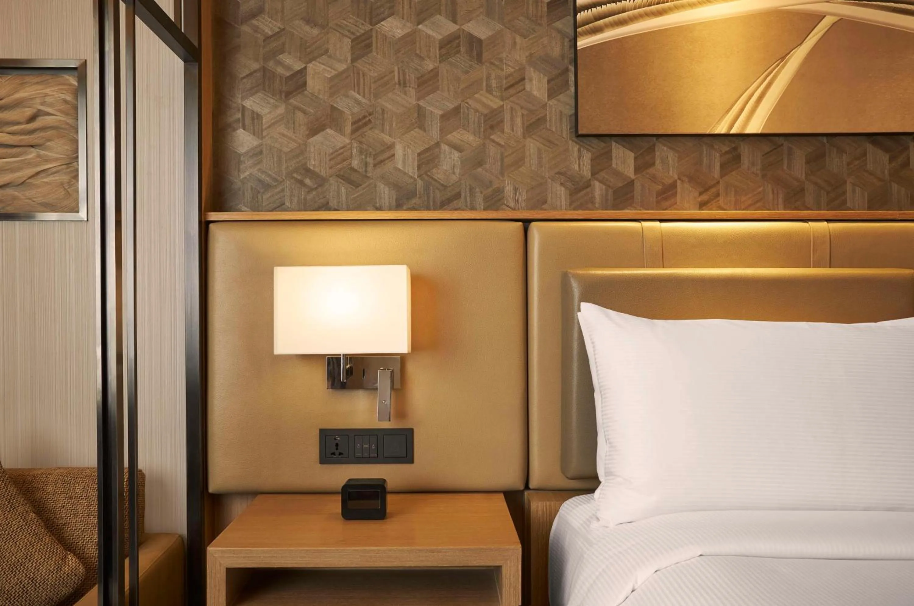 Bedroom, Bed in Hilton Manila Newport World Resorts