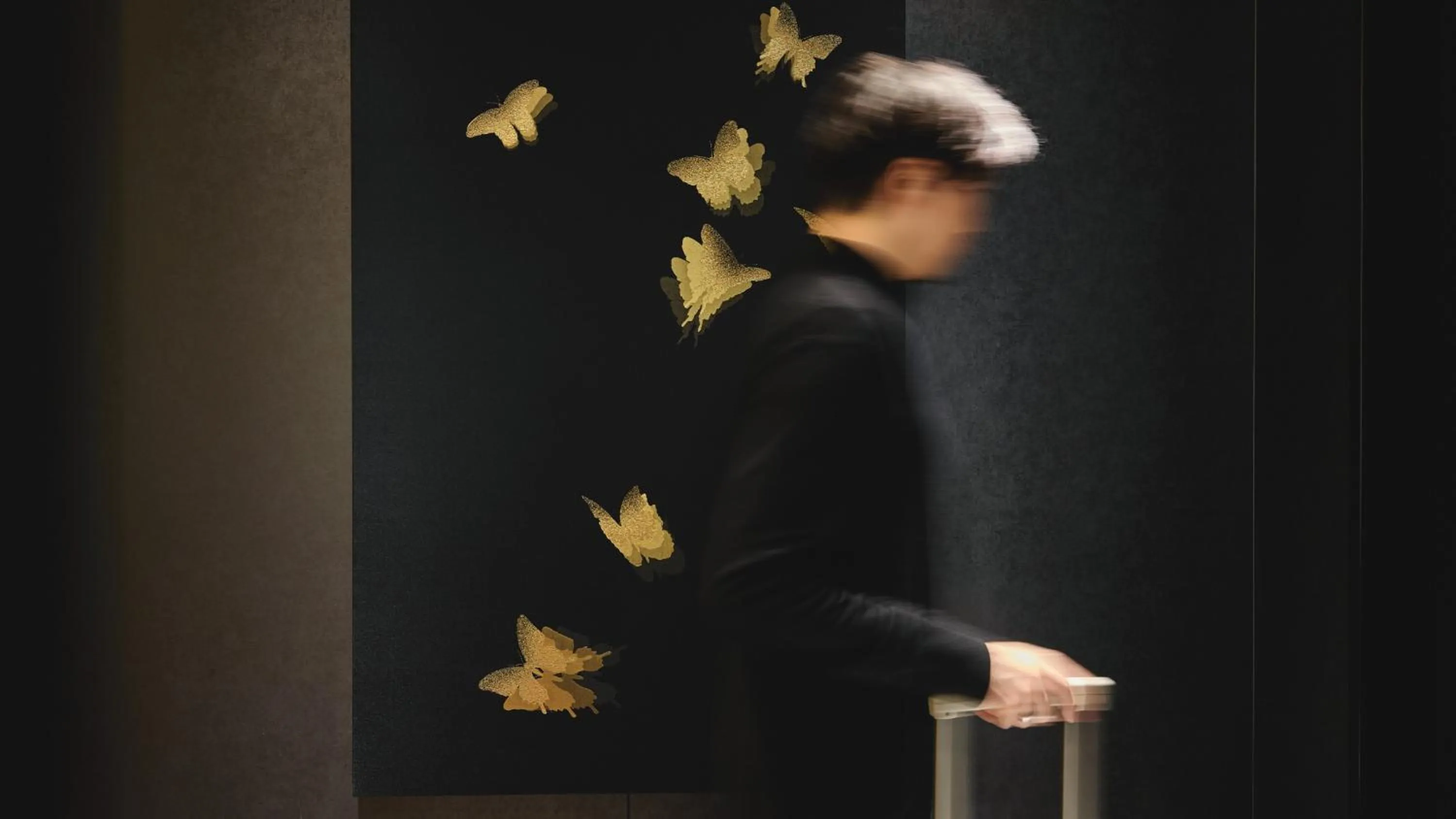 Property building in Garner Hotel Osaka Honmachi Midosuji by IHG