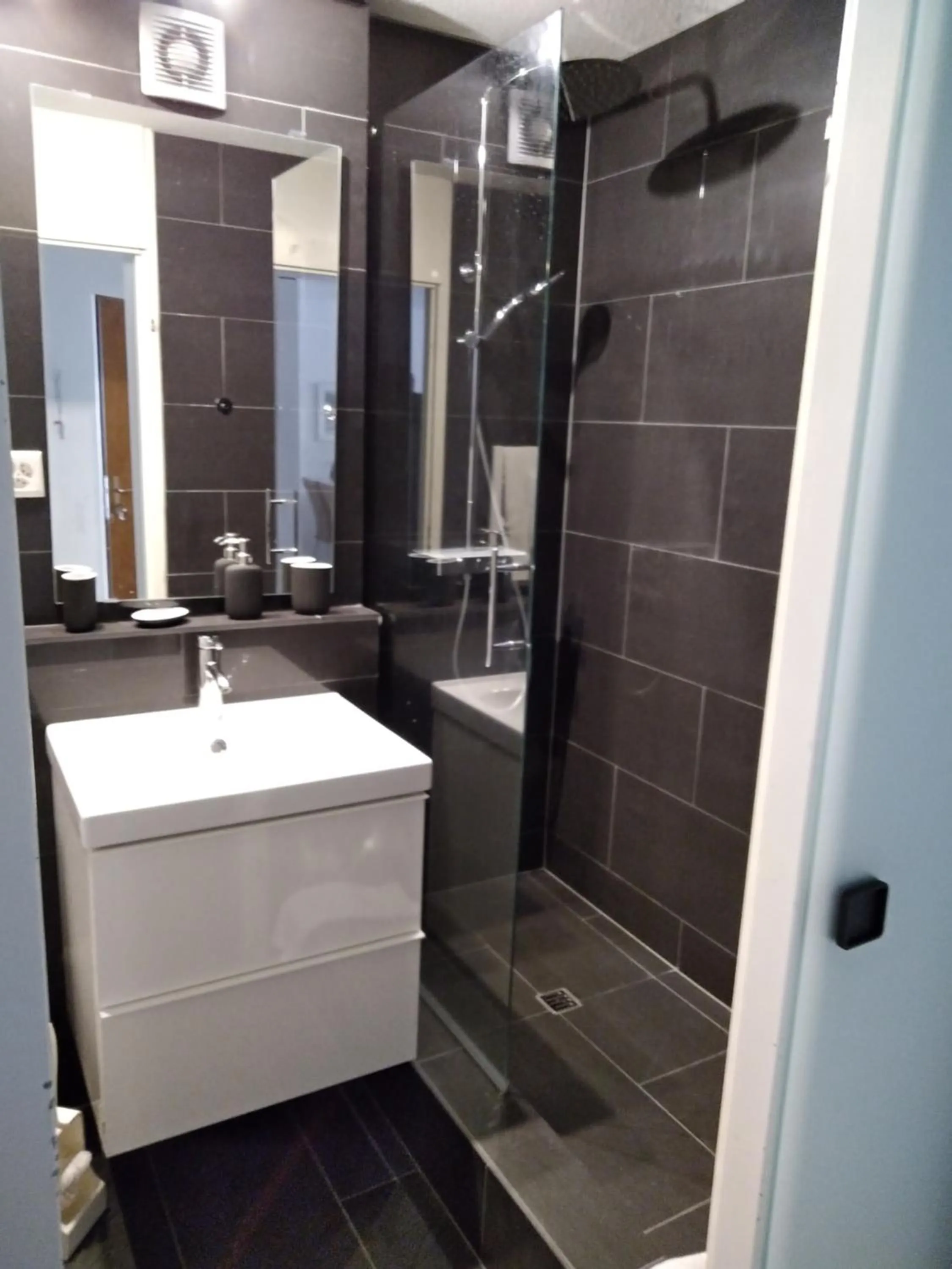 Bathroom in Disentiserhof