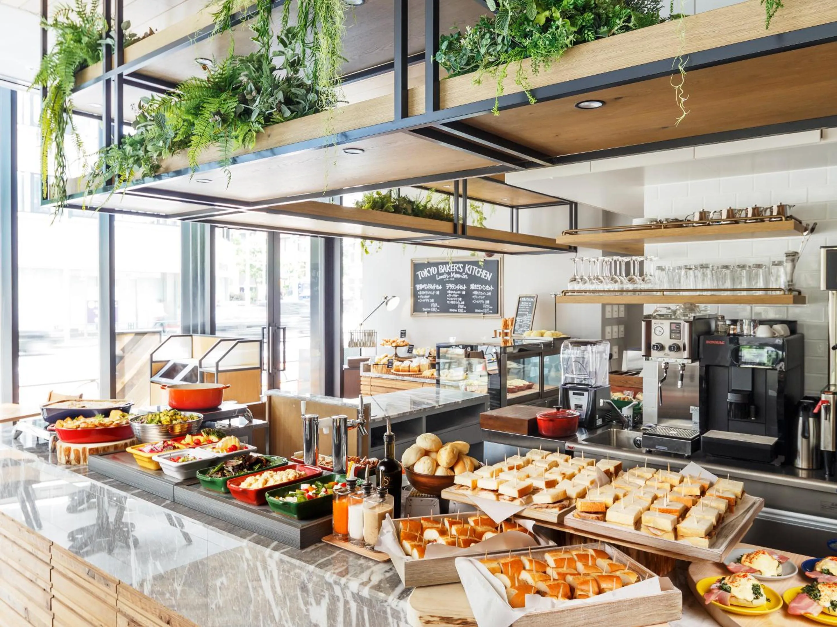 Food in Mitsui Garden Hotel Otemachi - Tokyo