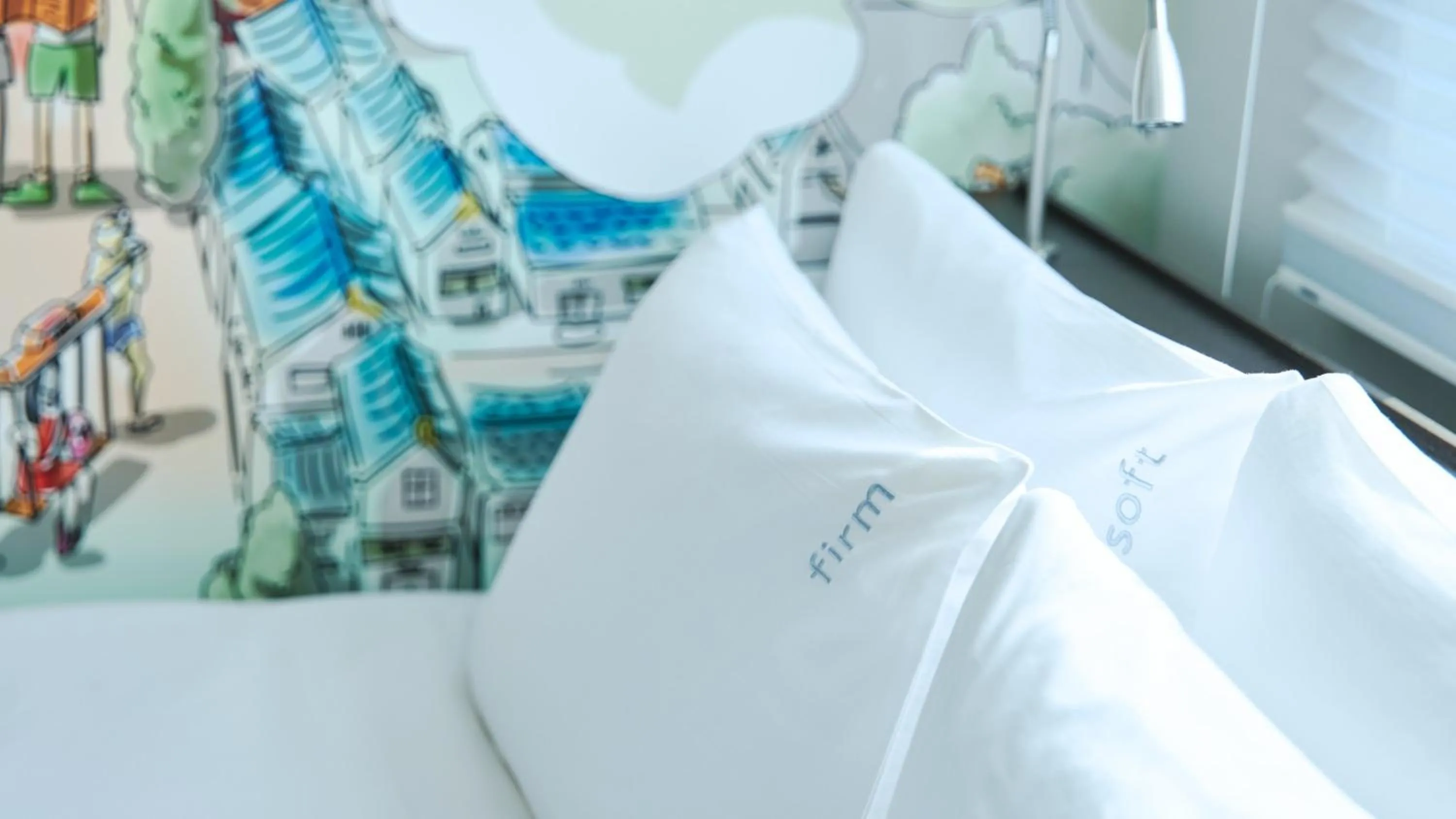 Photo of the whole room, Bed in Garner Hotel Osaka Honmachi Kita Semba by IHG