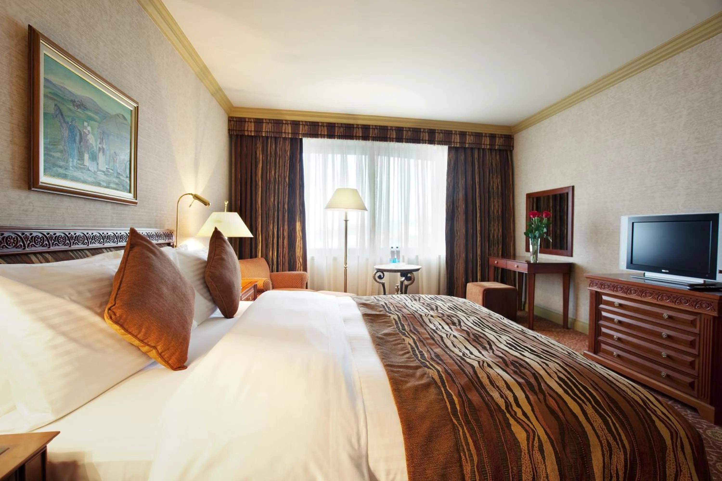 Photo of the whole room, Bed in InterContinental Almaty by IHG