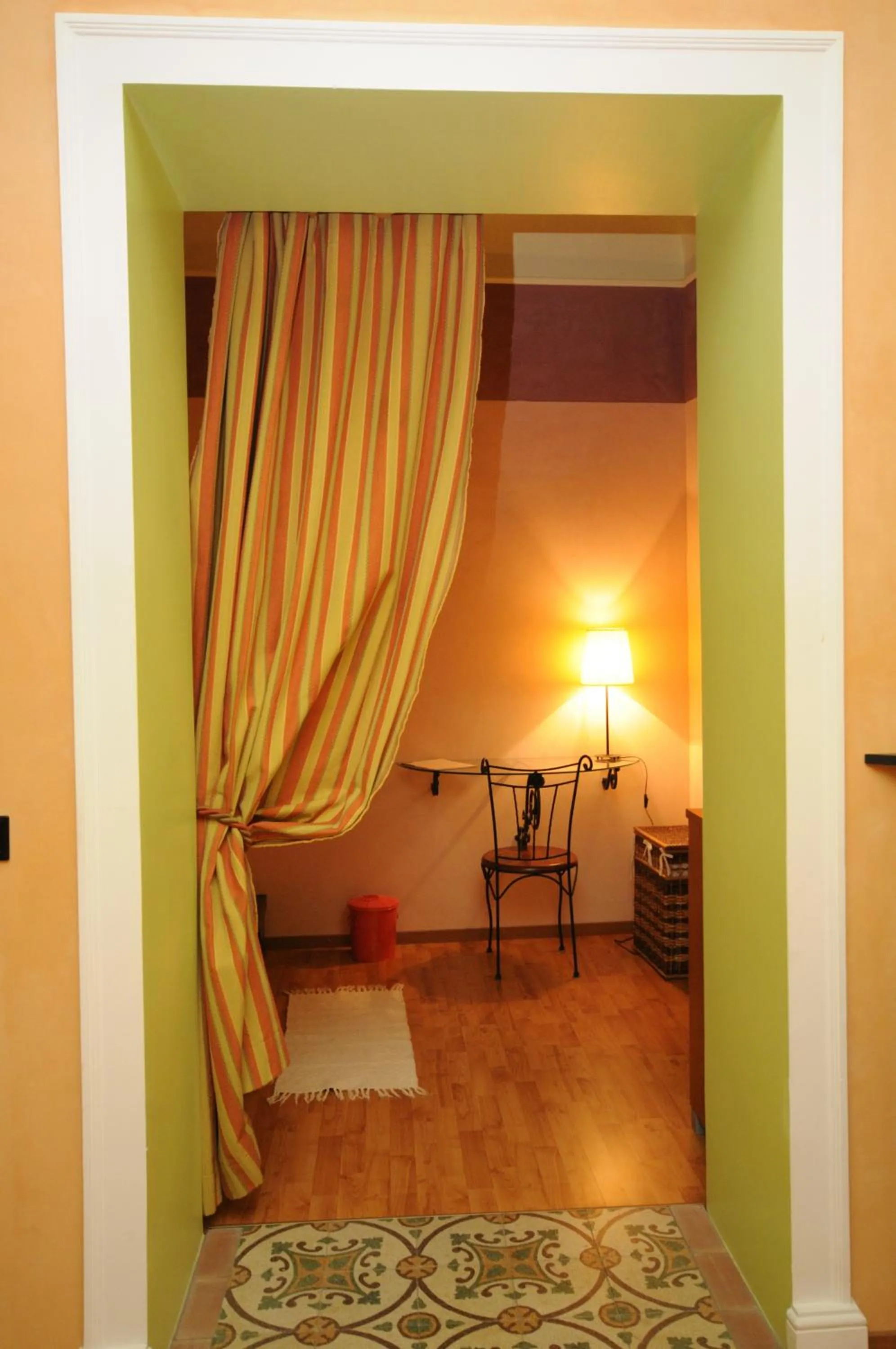 Seating area, Bed in B&B Le Casette Di Lù