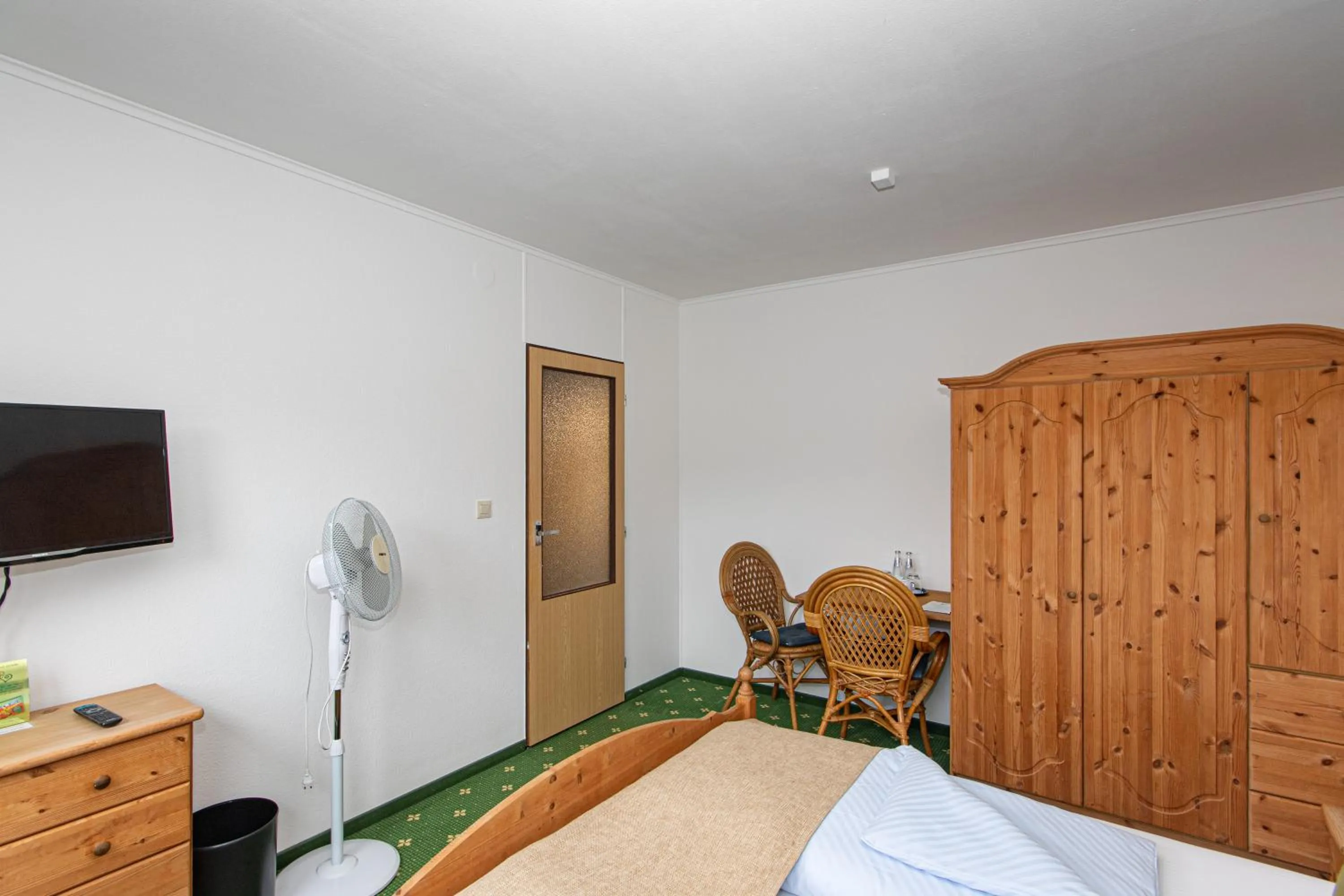 Photo of the whole room, Bed in Spreewaldhotel Garni Raddusch