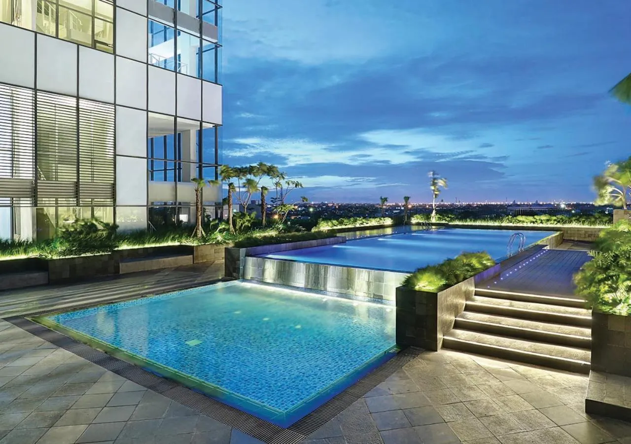 Swimming pool in Novotel Samator Surabaya Timur