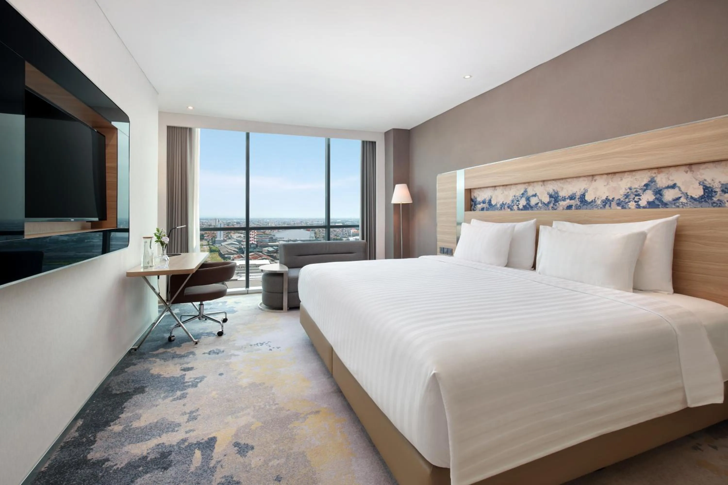 Bed in Novotel Samator Surabaya Timur