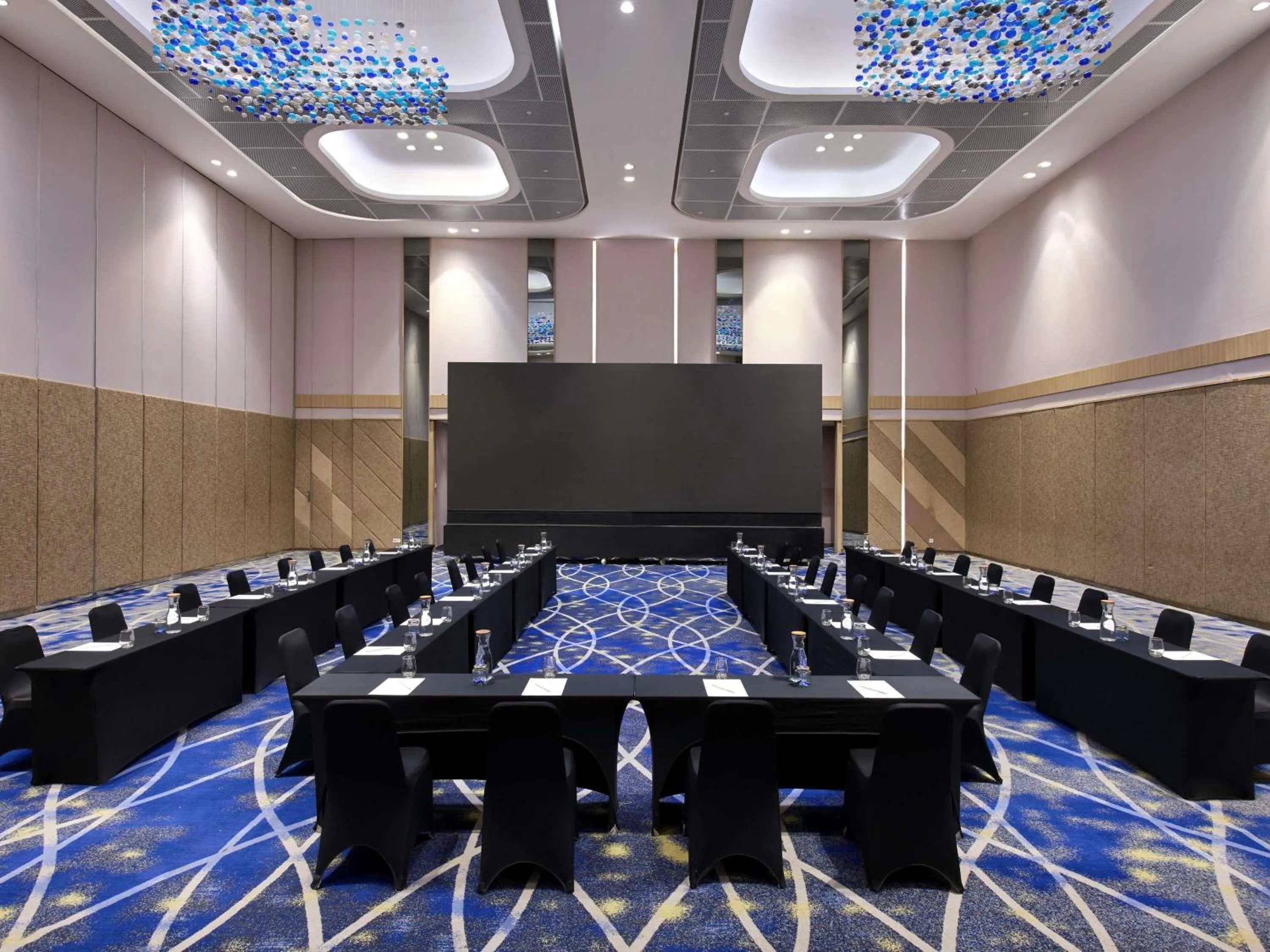 Meeting/conference room in Novotel Samator Surabaya Timur