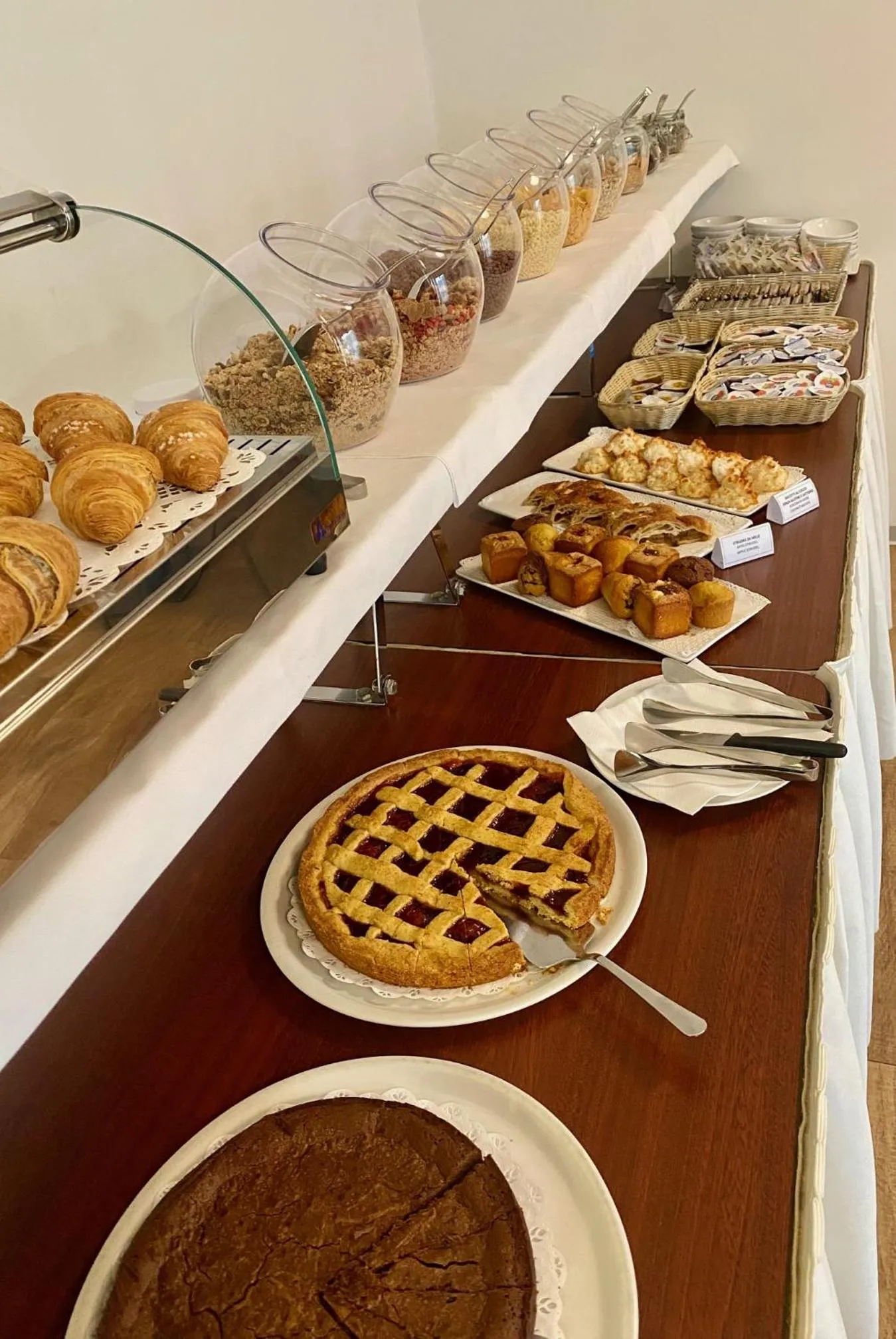 Breakfast in Athos Hotel