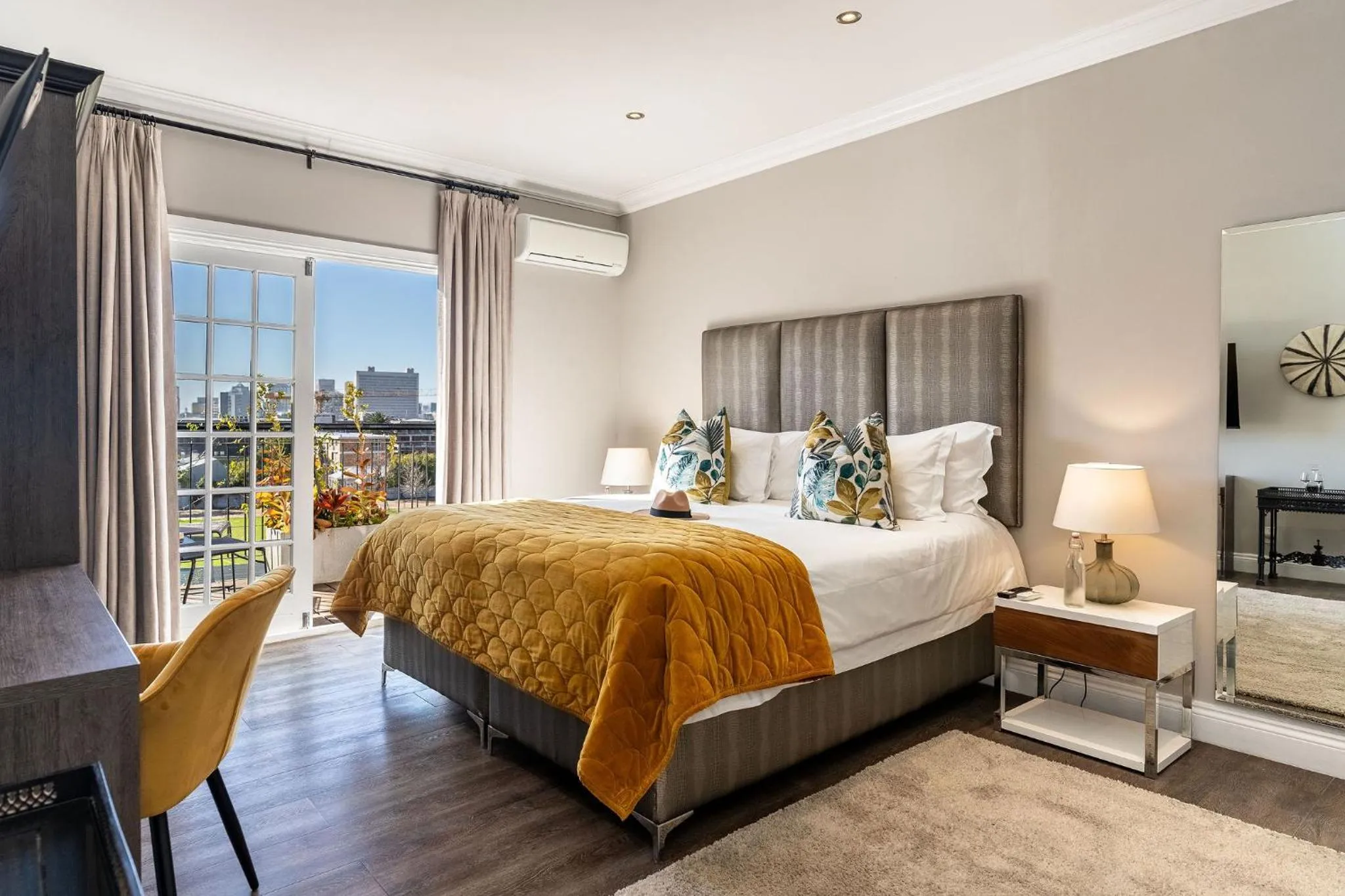 Bed in Cloud 9 Boutique Hotel and Spa