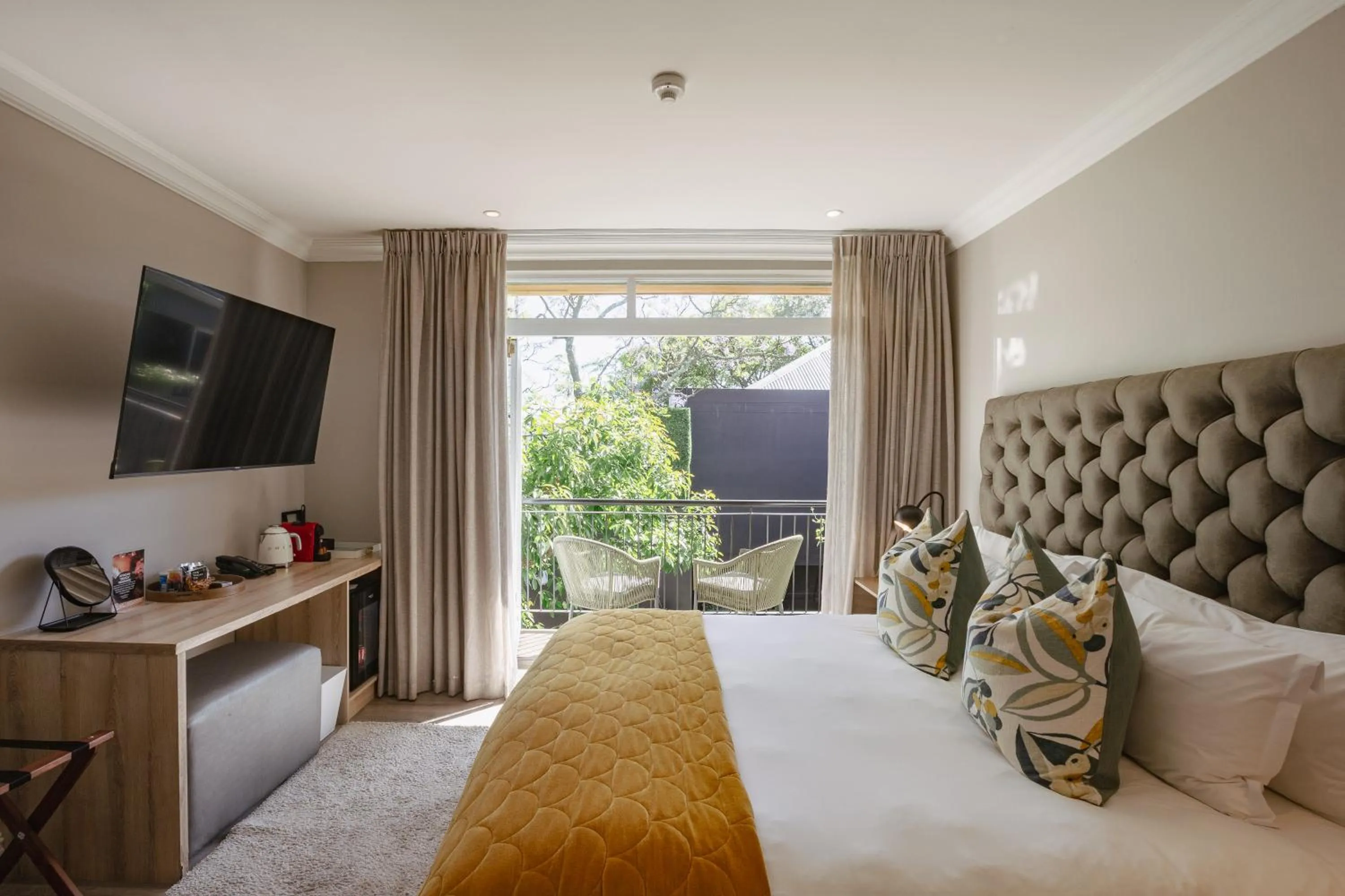 Bed in Cloud 9 Boutique Hotel and Spa