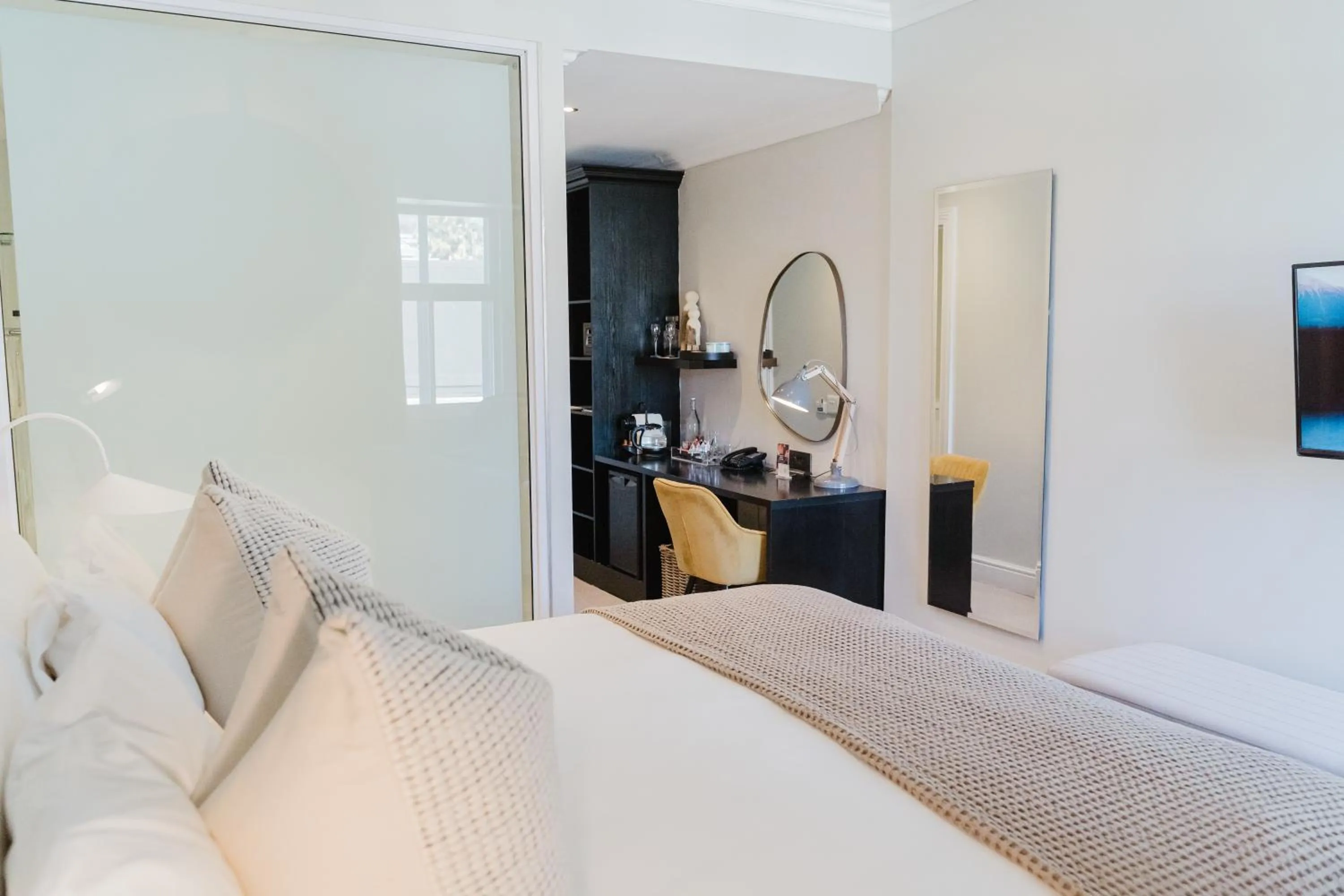 Bed in Cloud 9 Boutique Hotel and Spa