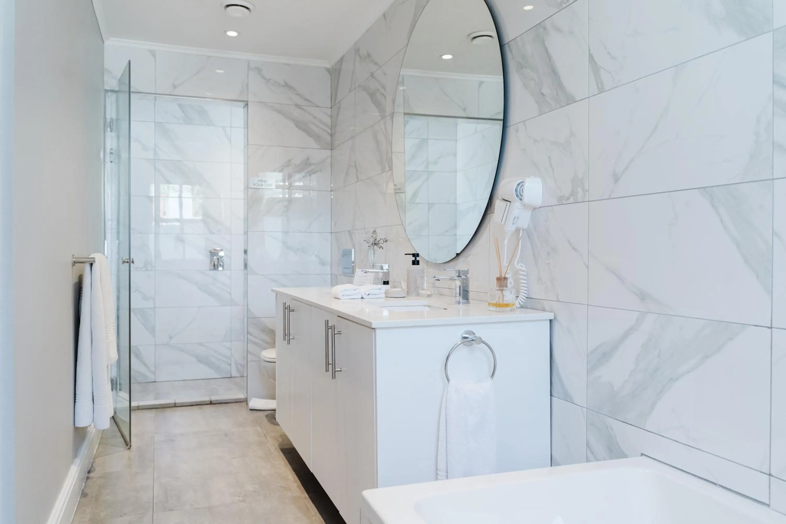 Shower in Cloud 9 Boutique Hotel and Spa