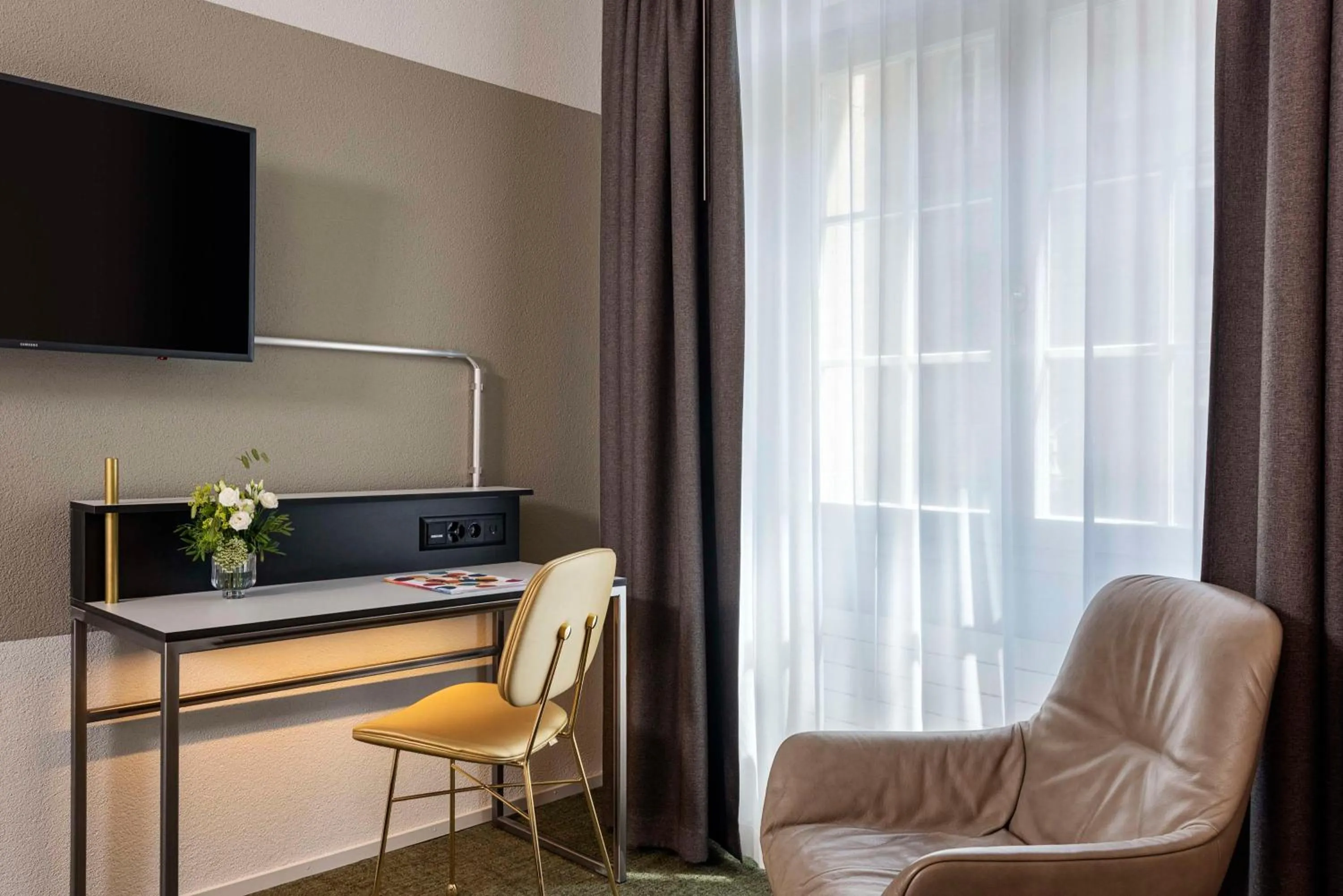 Bedroom in NH Bern The Bristol