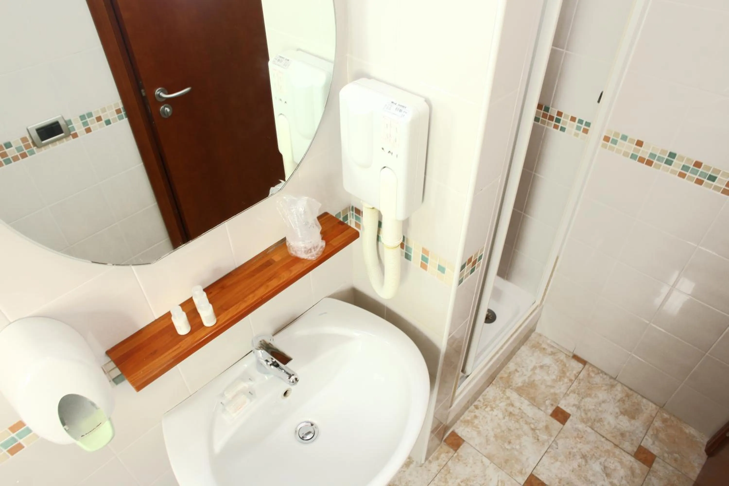 Bathroom in Albergo Maccotta