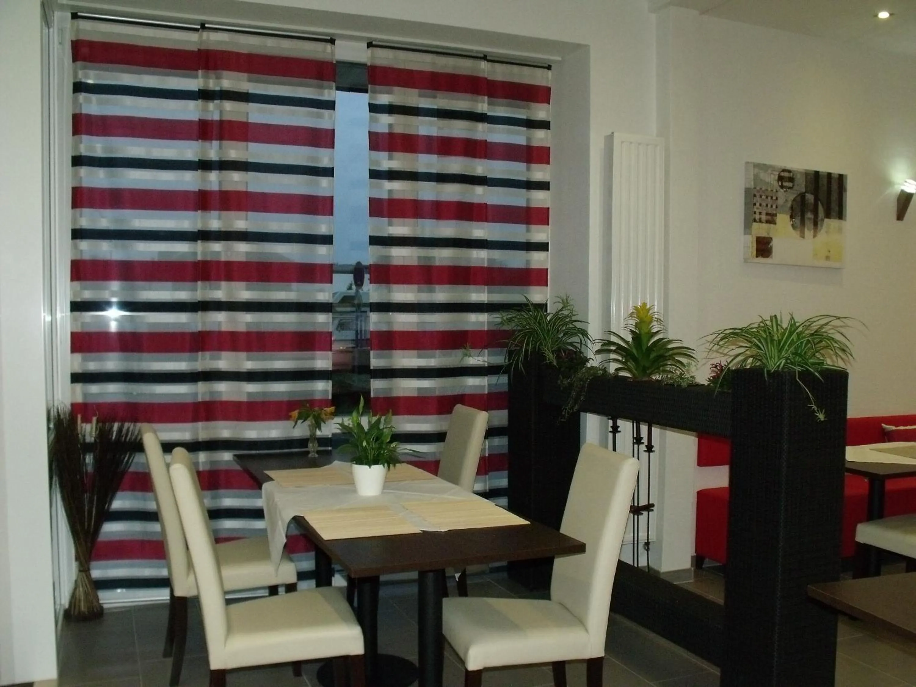 Restaurant/places to eat in Cityhotel Ahlen Garni