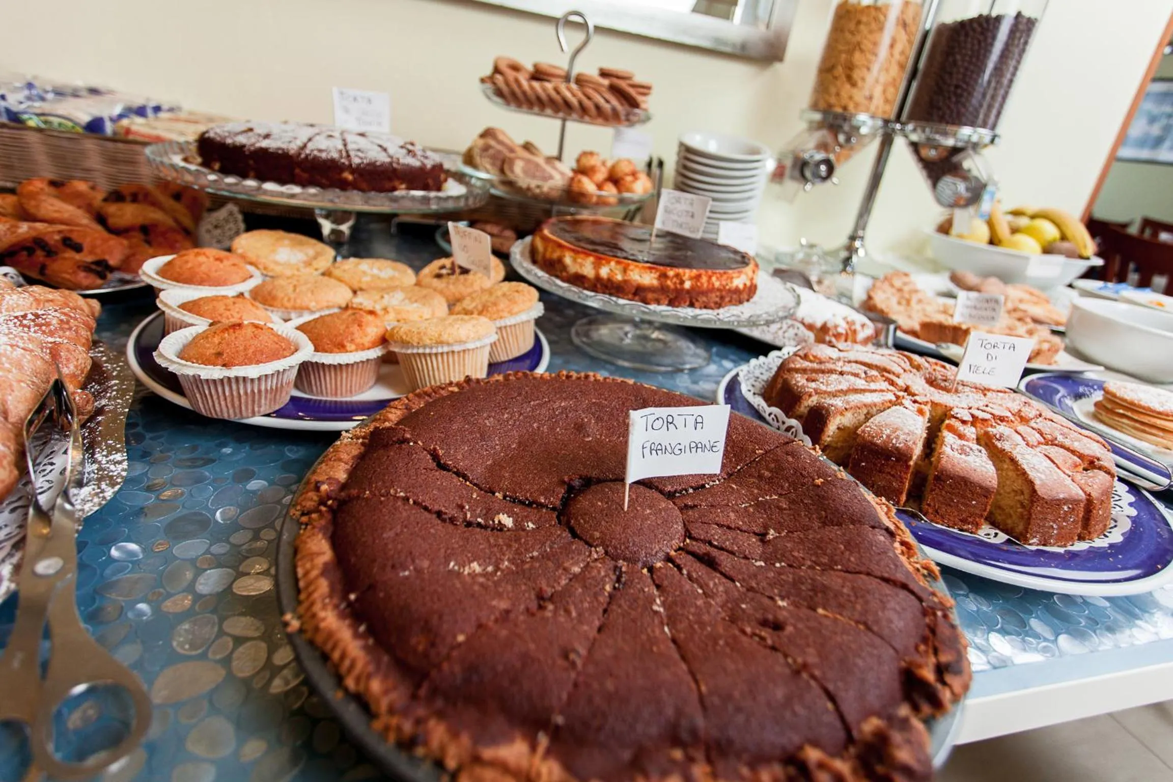 Buffet breakfast in Hotel Eugenio