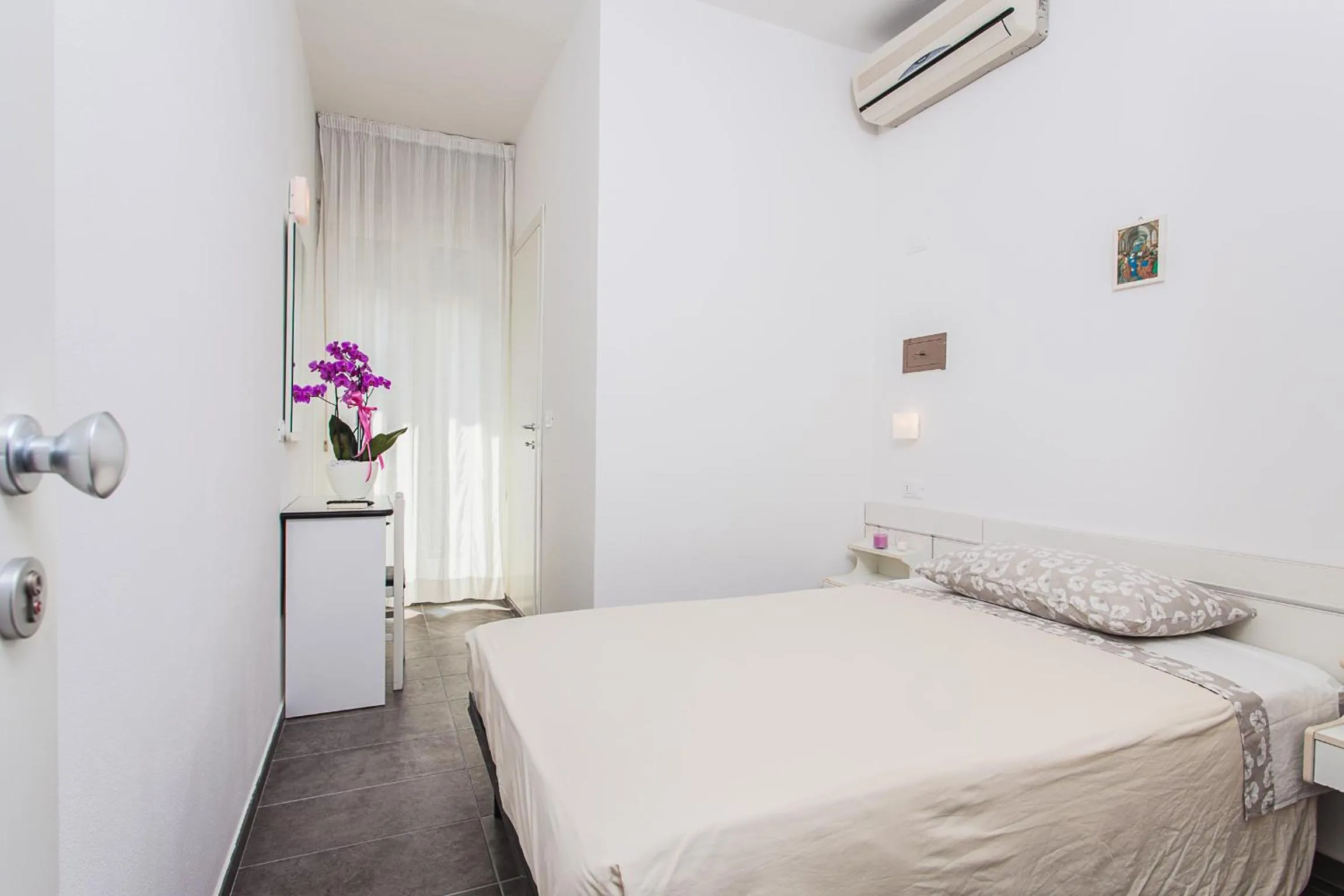 Photo of the whole room, Bed in Hotel Eugenio