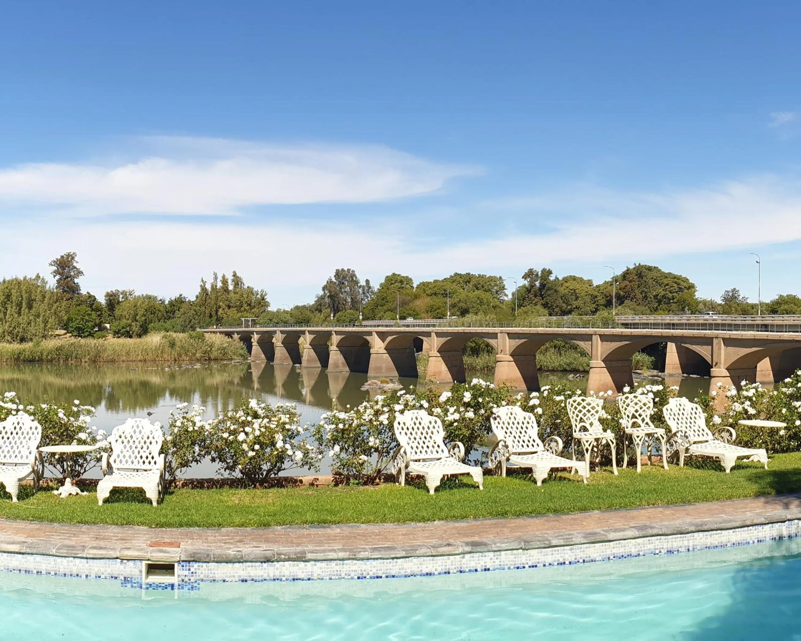 River view in Belurana River Manor