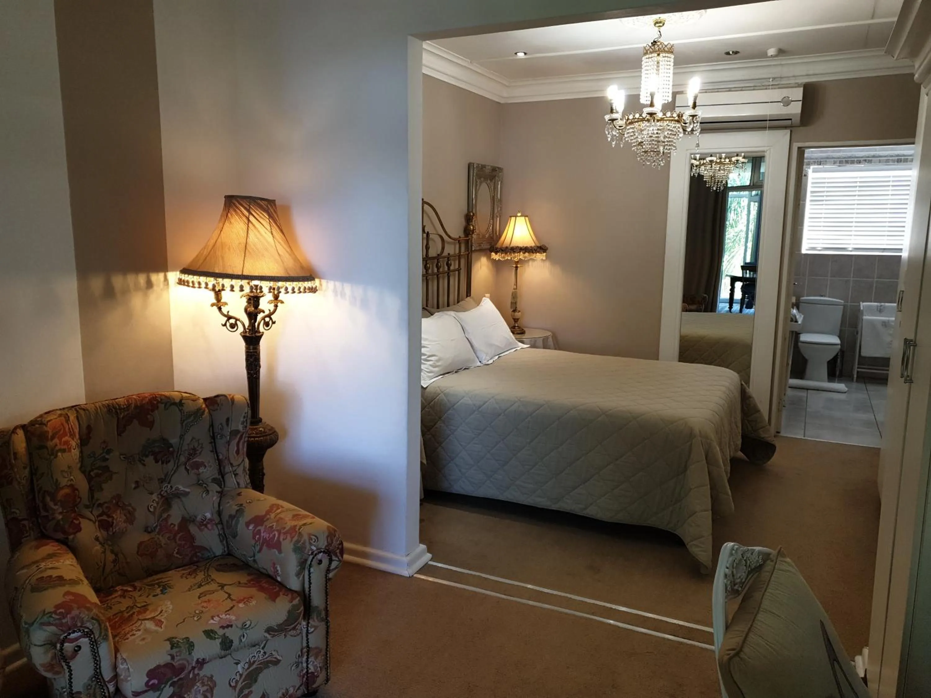 Bed in Belurana River Manor