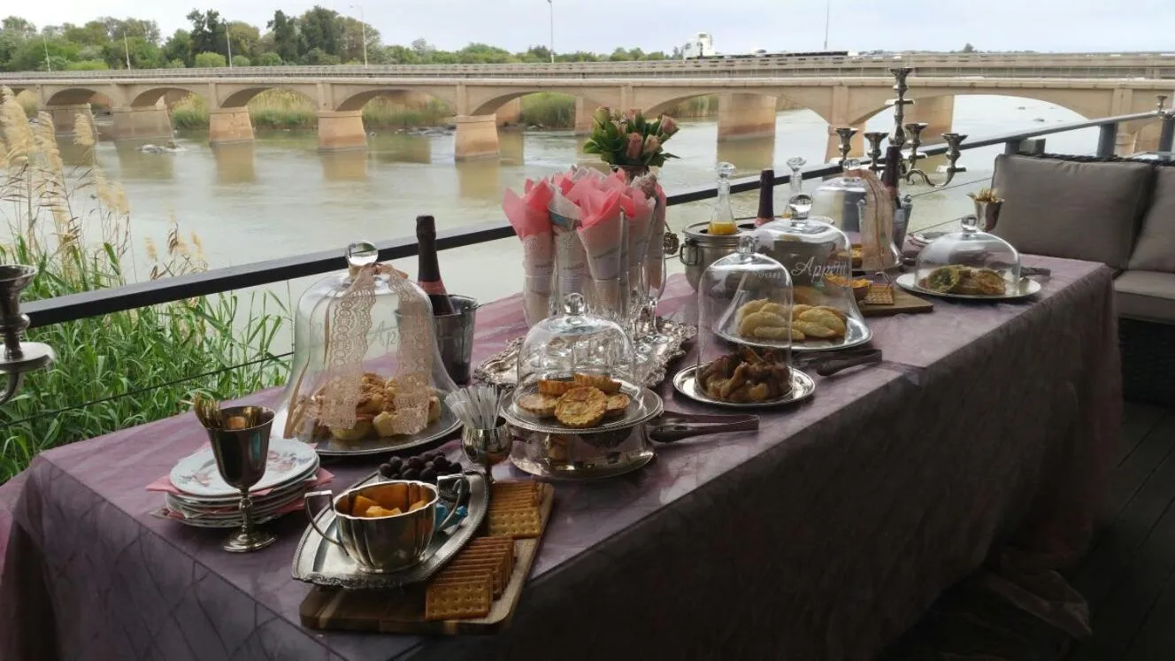 Belurana River Manor