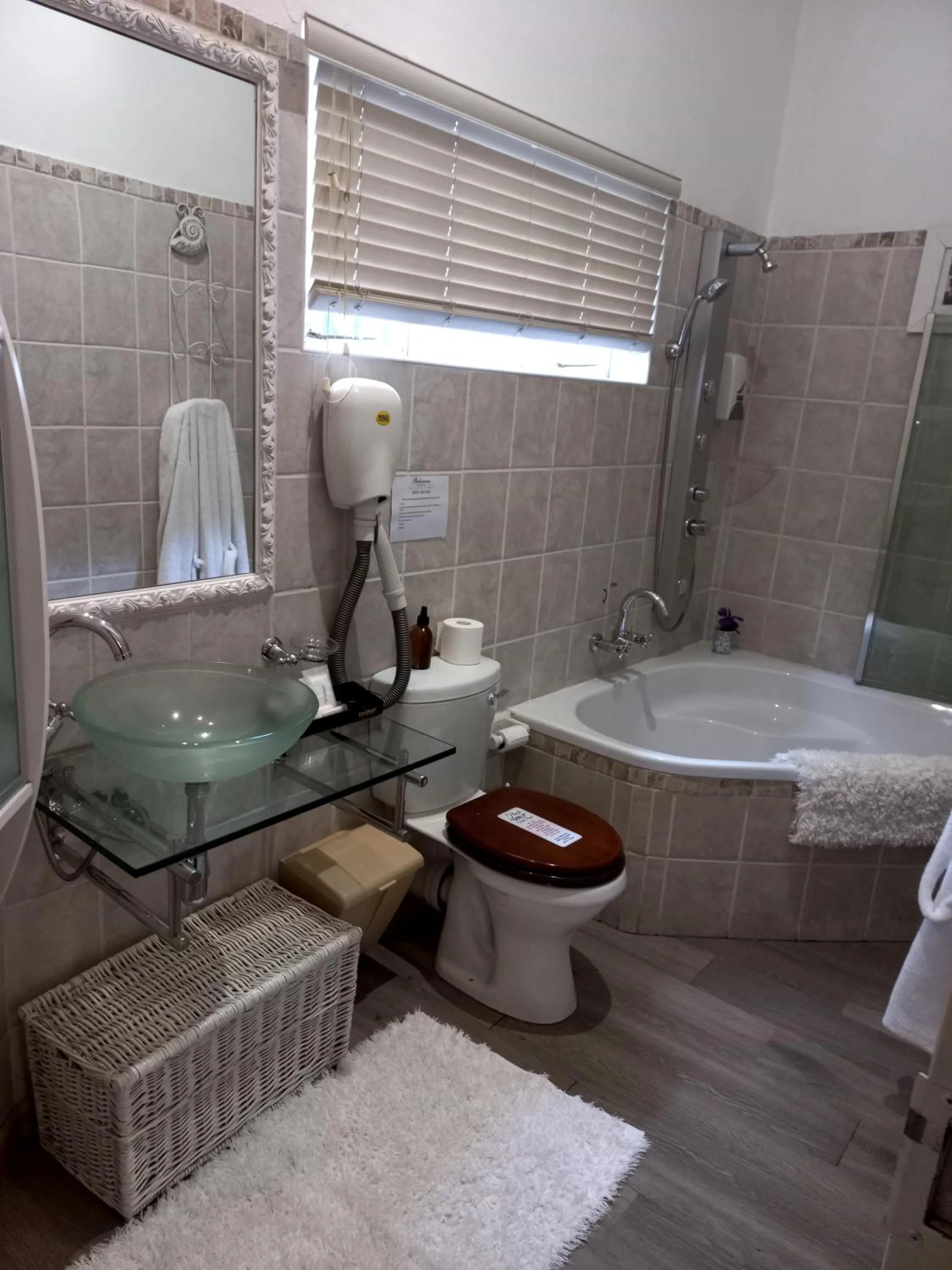 Belurana River Manor