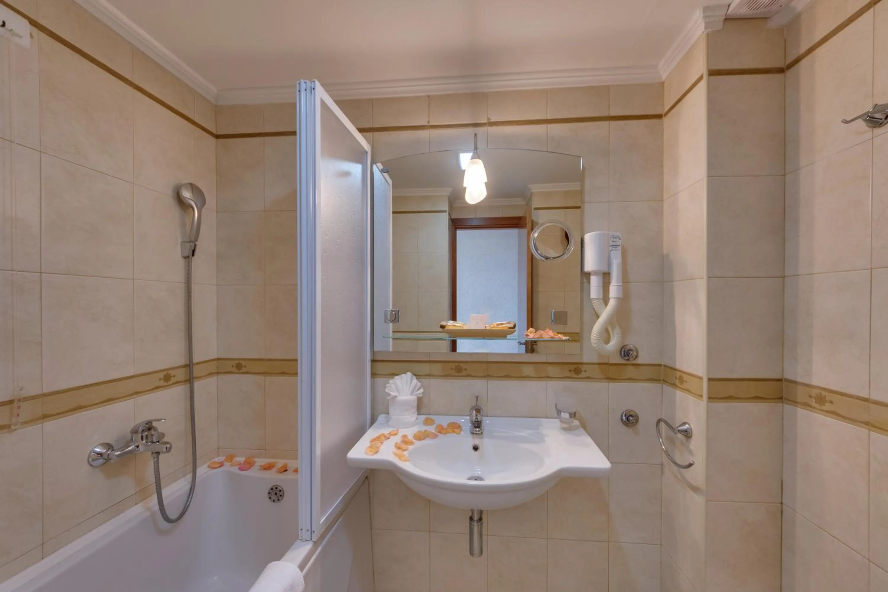 Bathroom in Mediteran Hotel & Resort