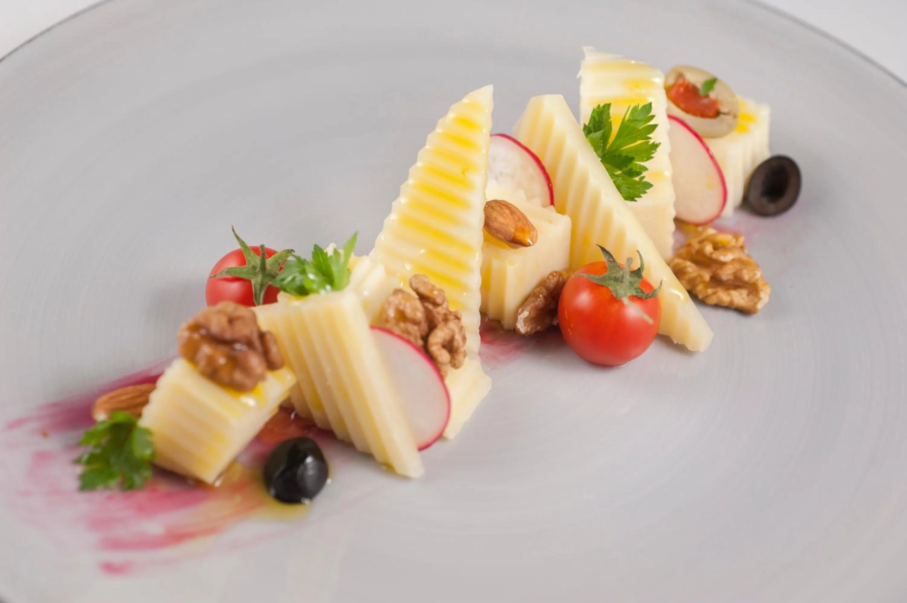 Meals in Mediteran Hotel & Resort