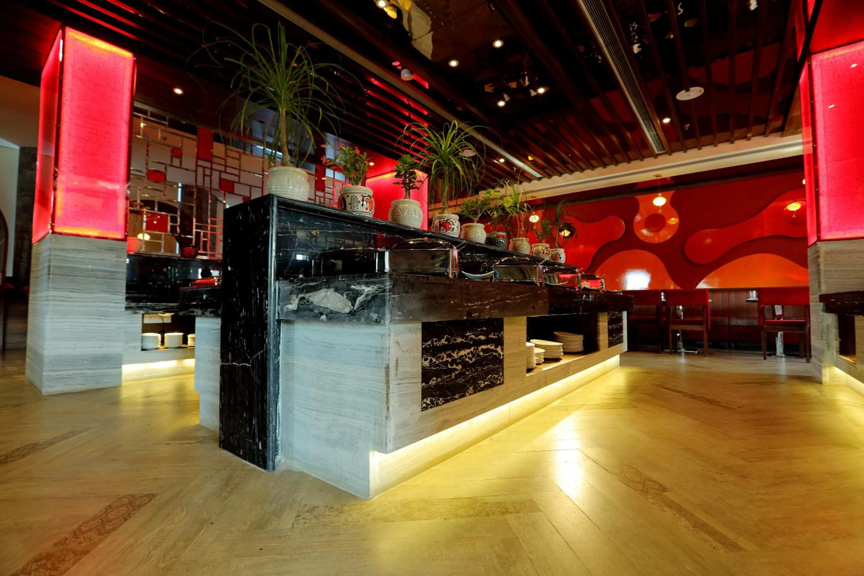 Restaurant/places to eat in Hotel Kasturi Orchid