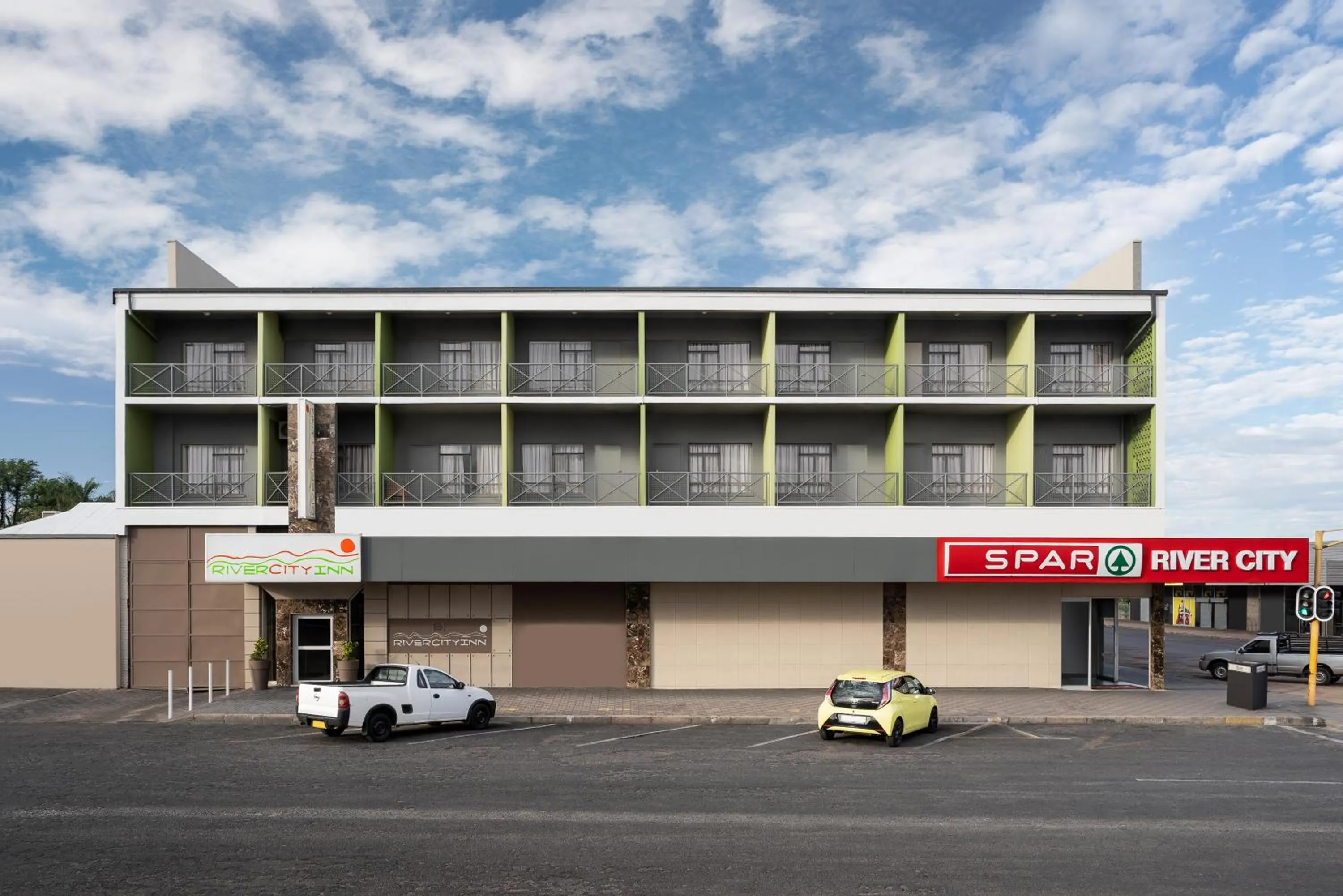 Shopping Area in River City Inn