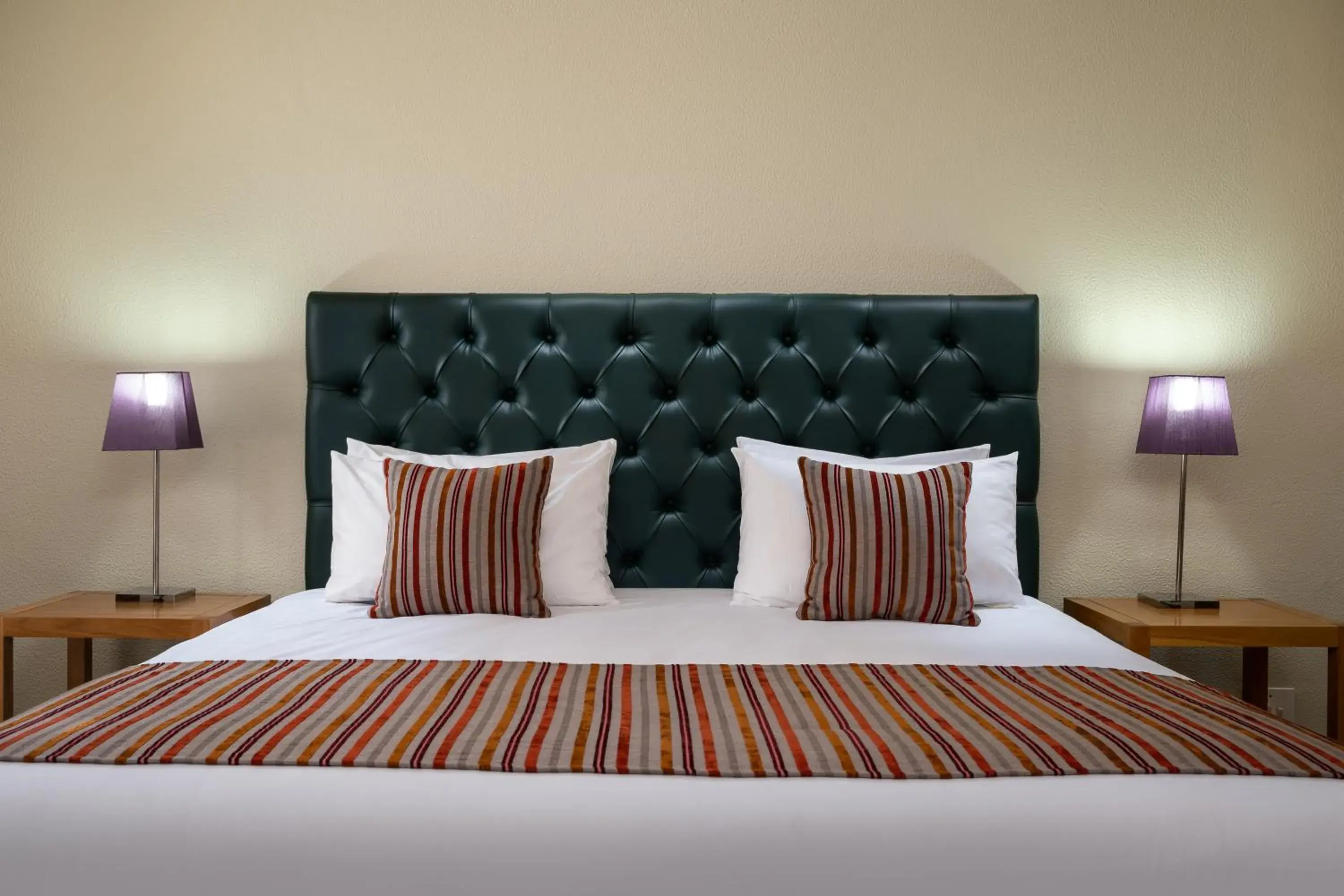 King Room in River City Inn King Room in River City Inn