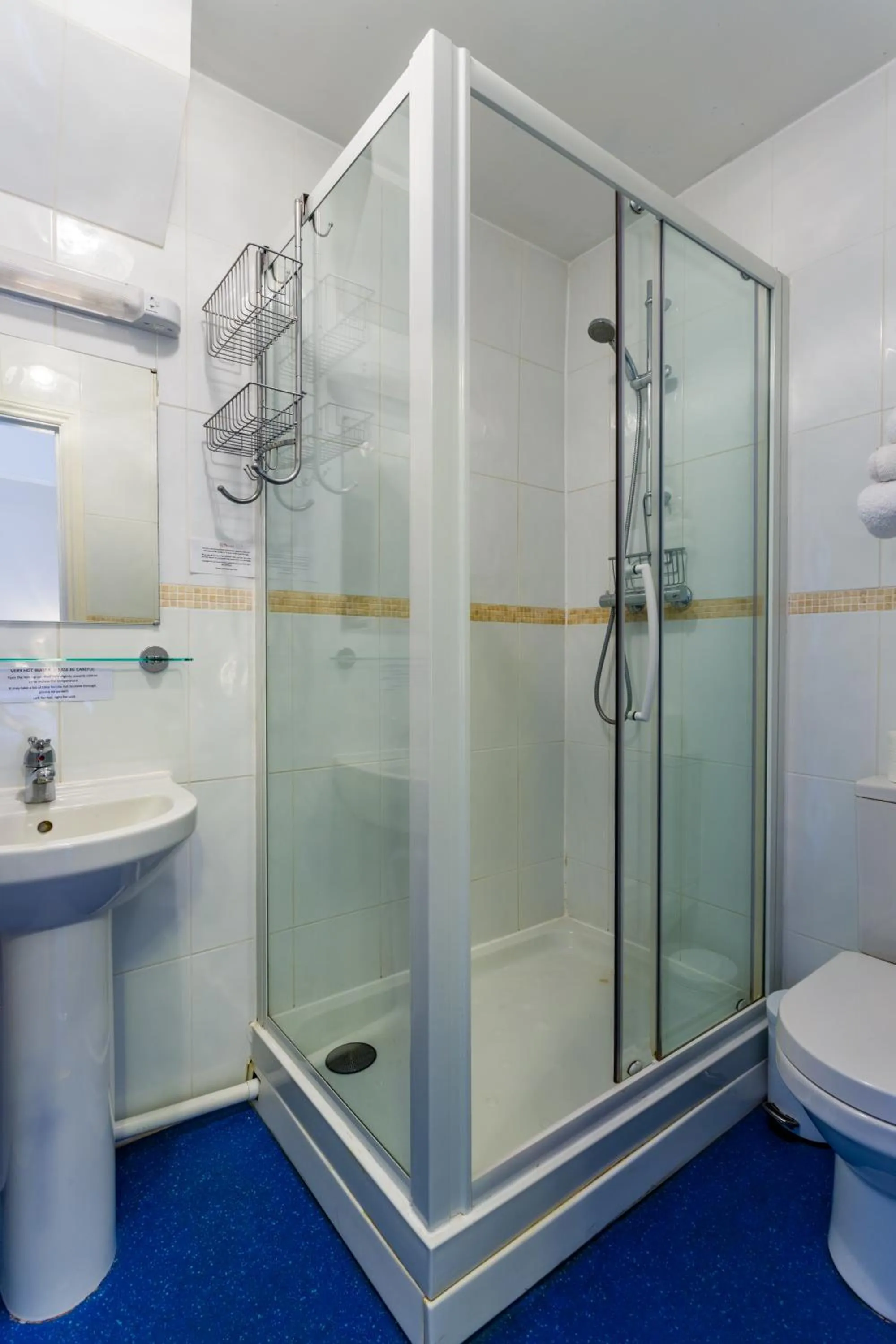 Shower in The Rosscourt