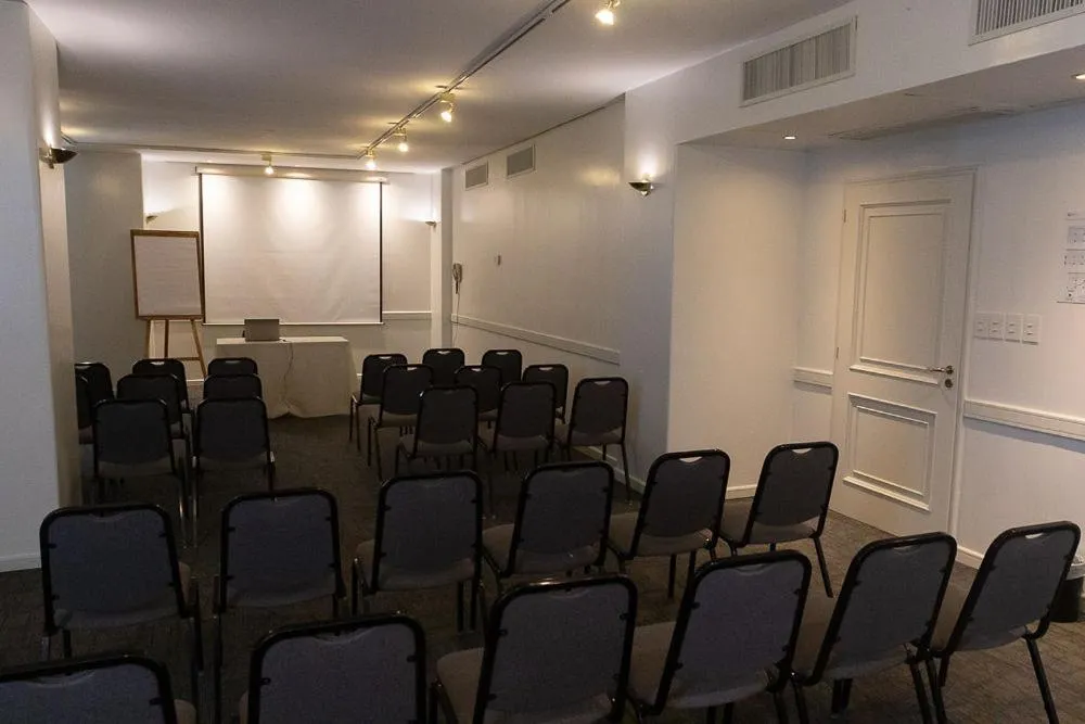 Meeting/conference room in Comodoro Hotel