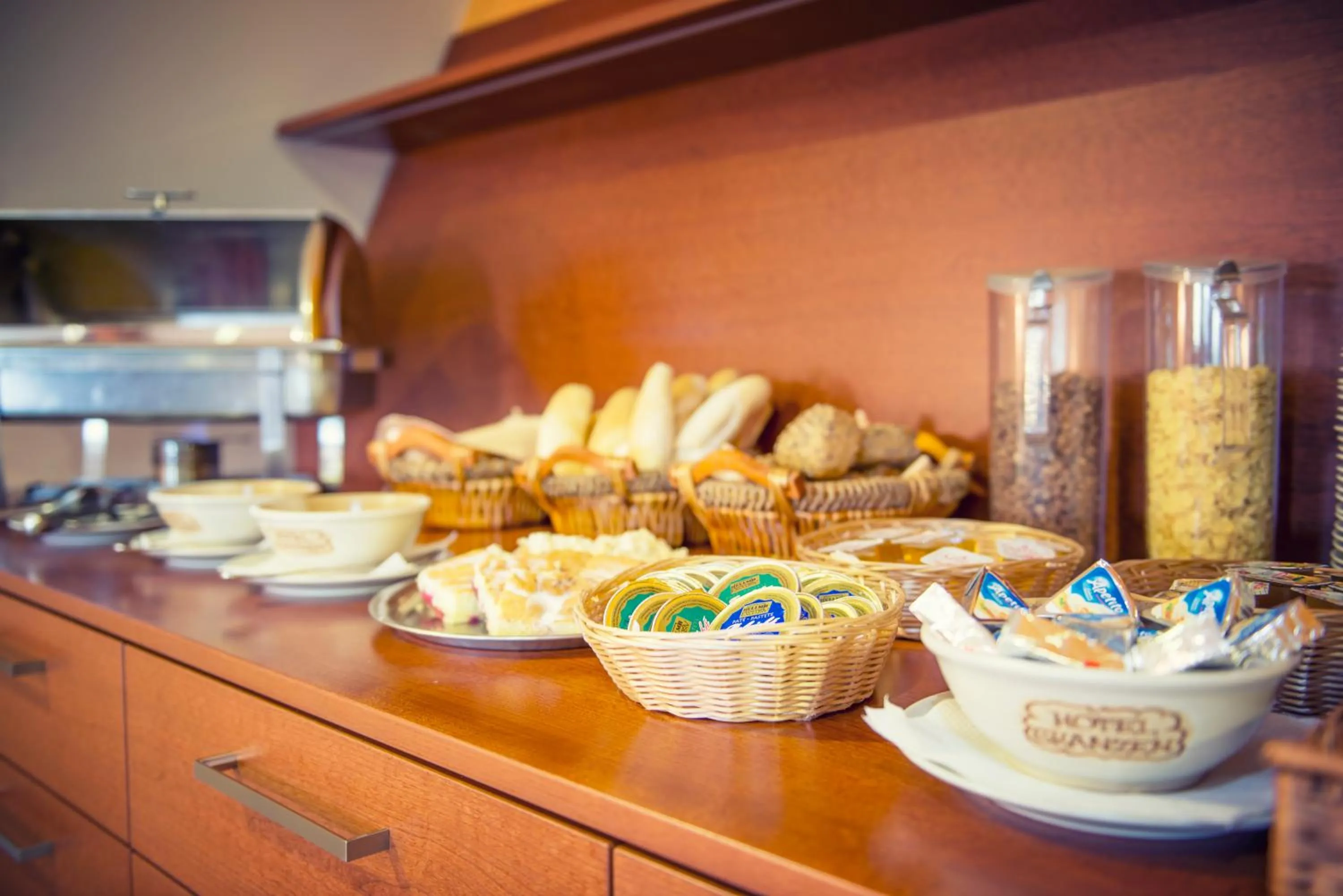 Breakfast in Hotel SKANZEN