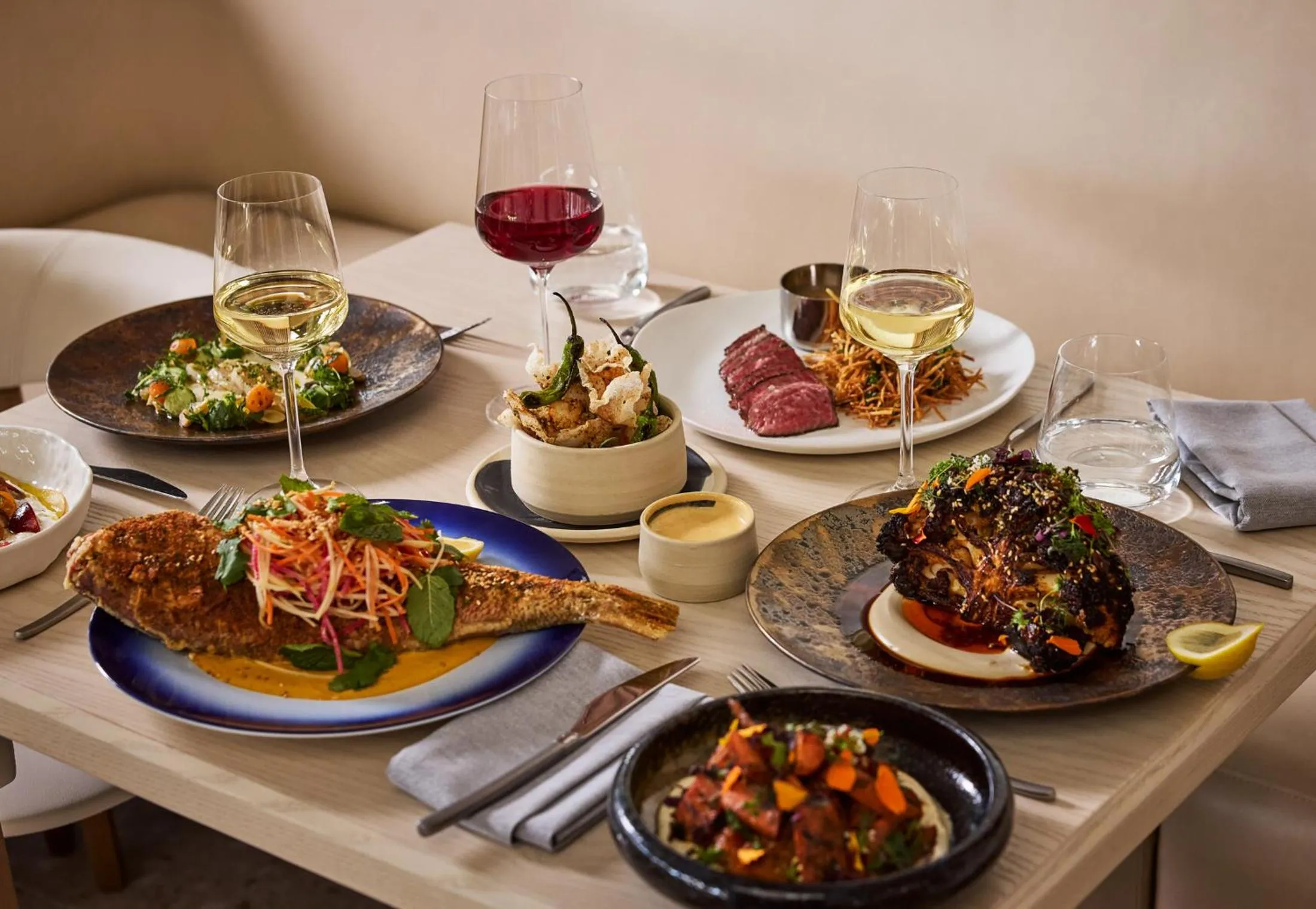 Restaurant/places to eat in Hawks Cay Resort