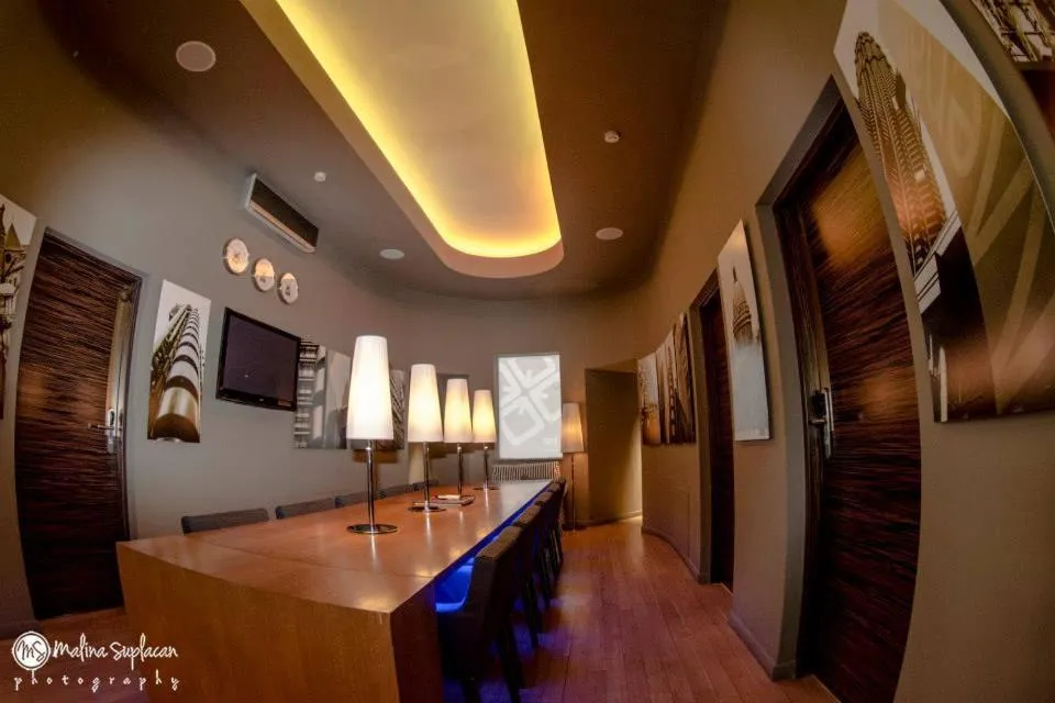 Business facilities in Ivana Hotel