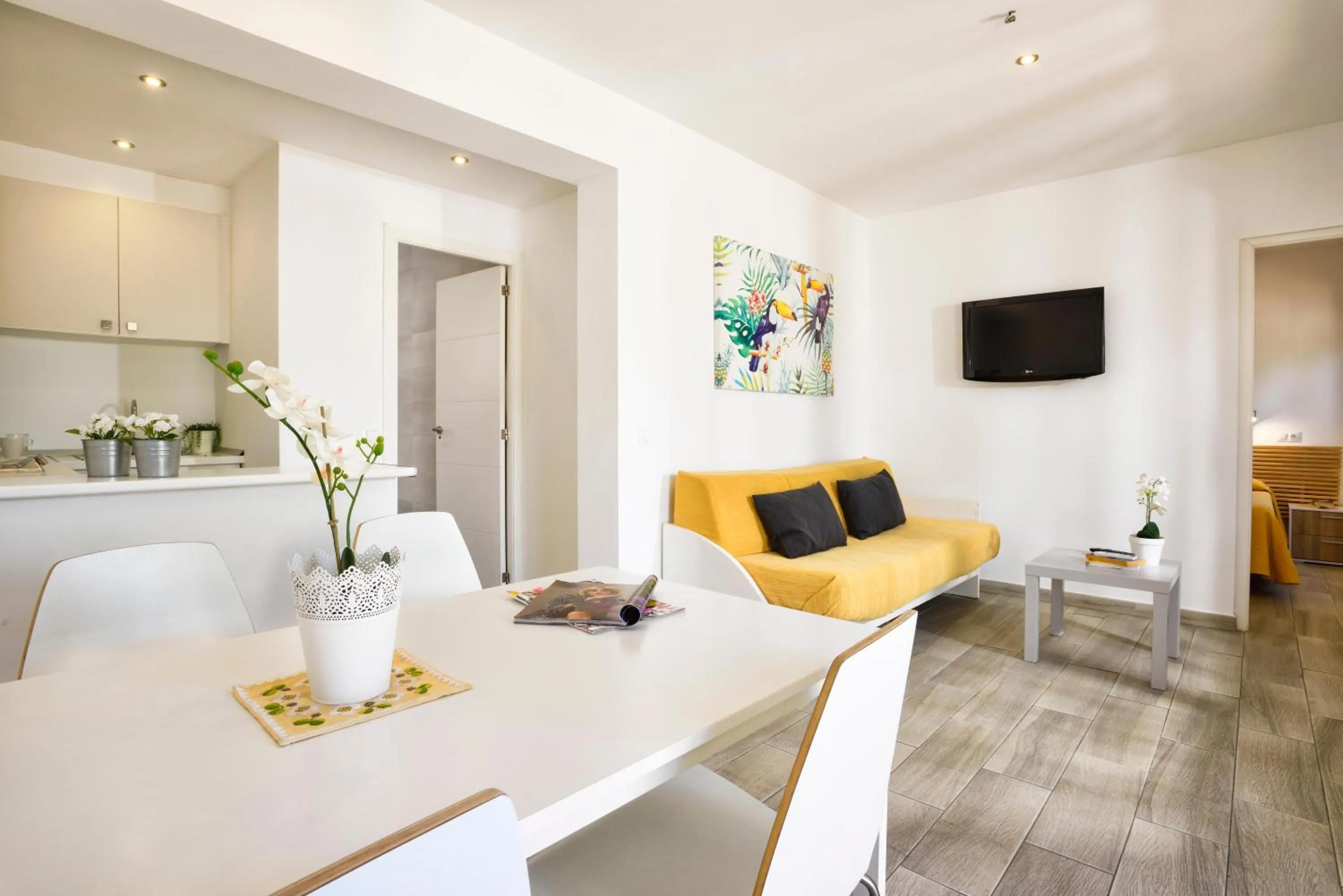 Bed in Naika Studios & Apartments